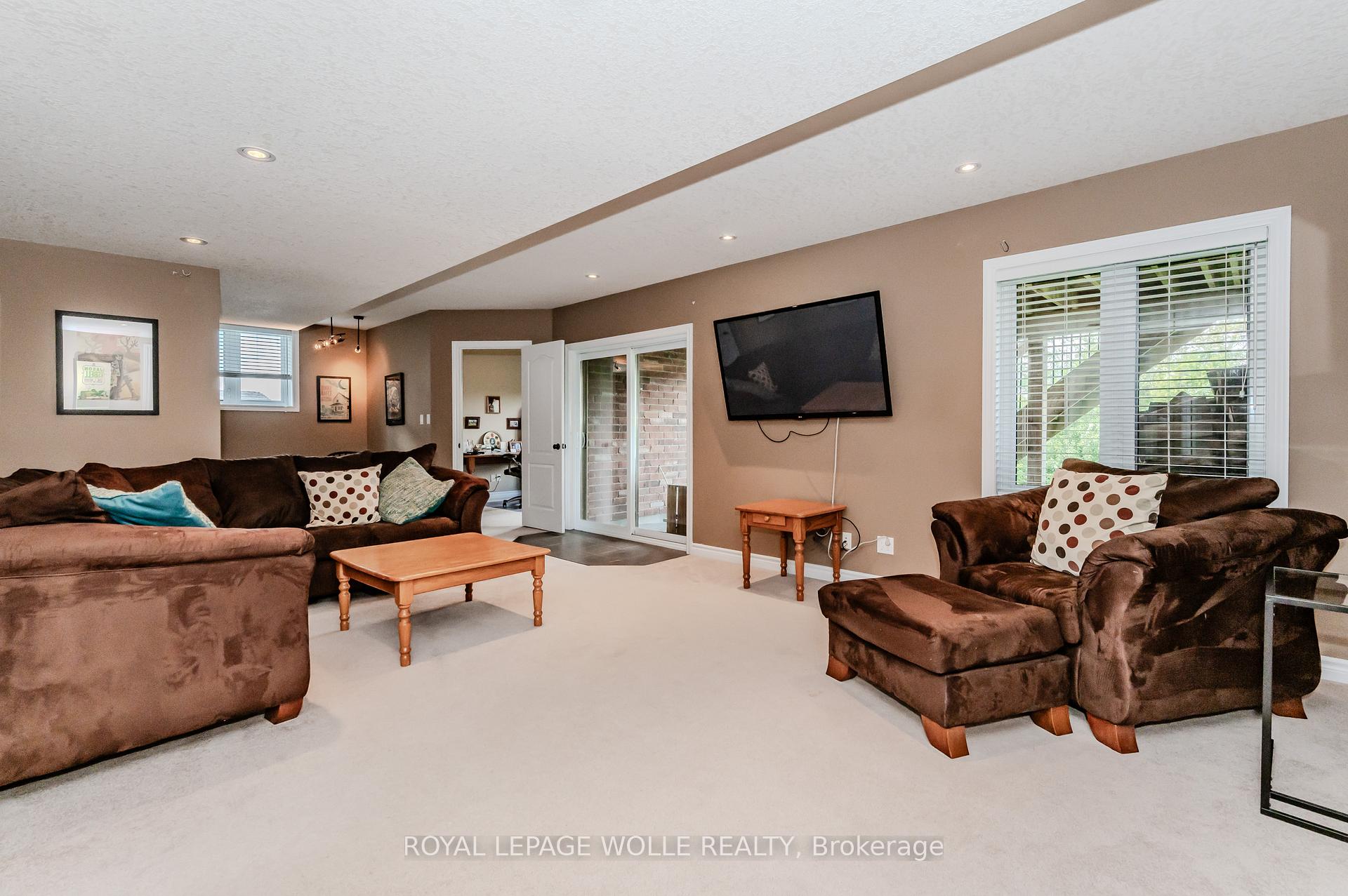 Photo 19 of 174 River Run Road, Mapleton, Rural Mapleton — HOMEH