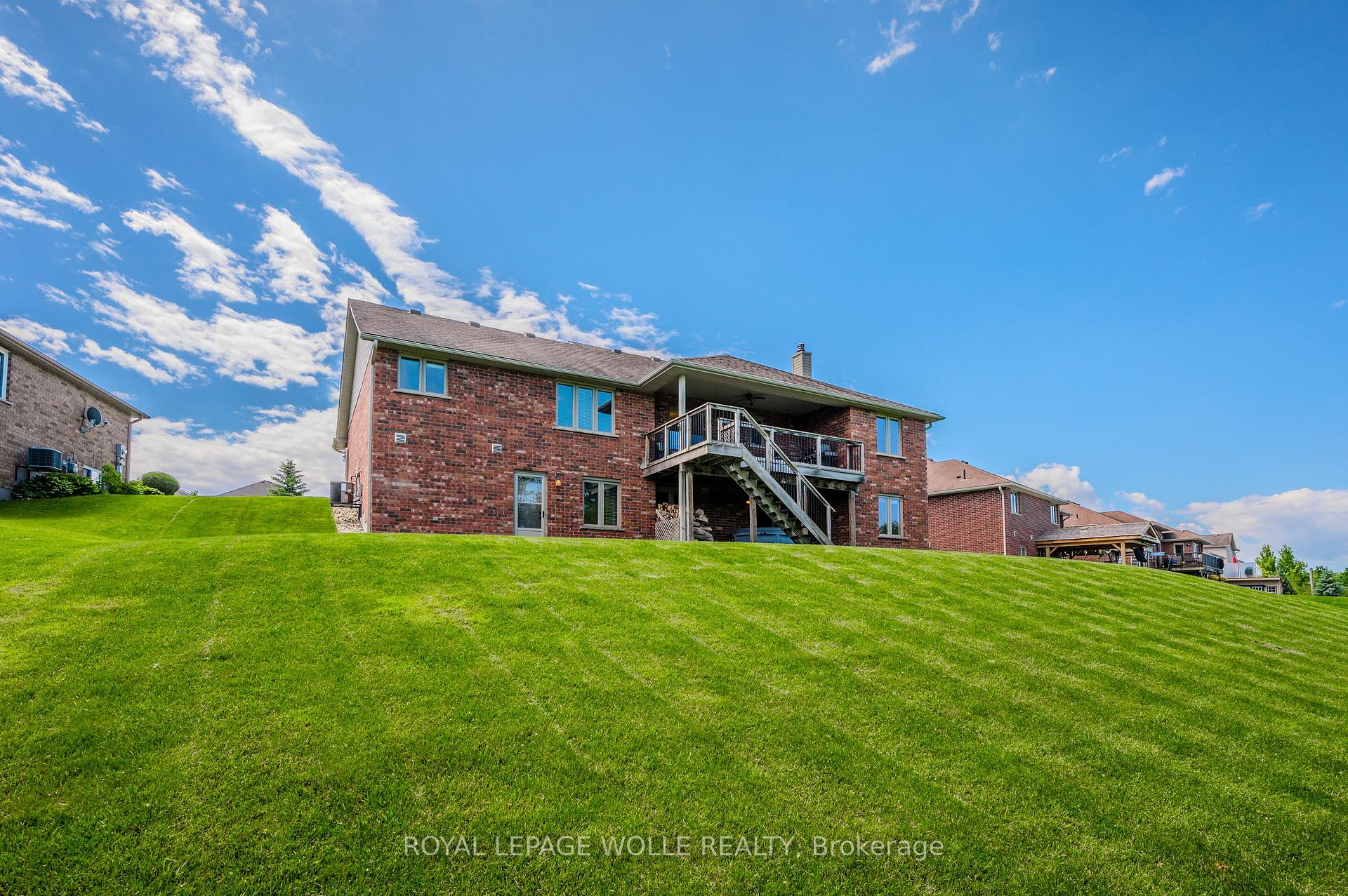 Photo 33 of 174 River Run Road, Mapleton, Rural Mapleton — HOMEH