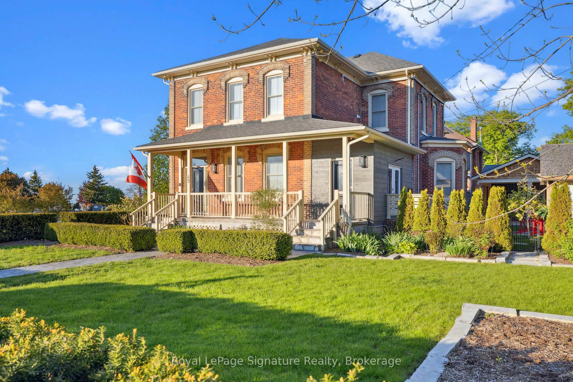 Photo 1 of 49 Denmark Street, Meaford — HOMEH