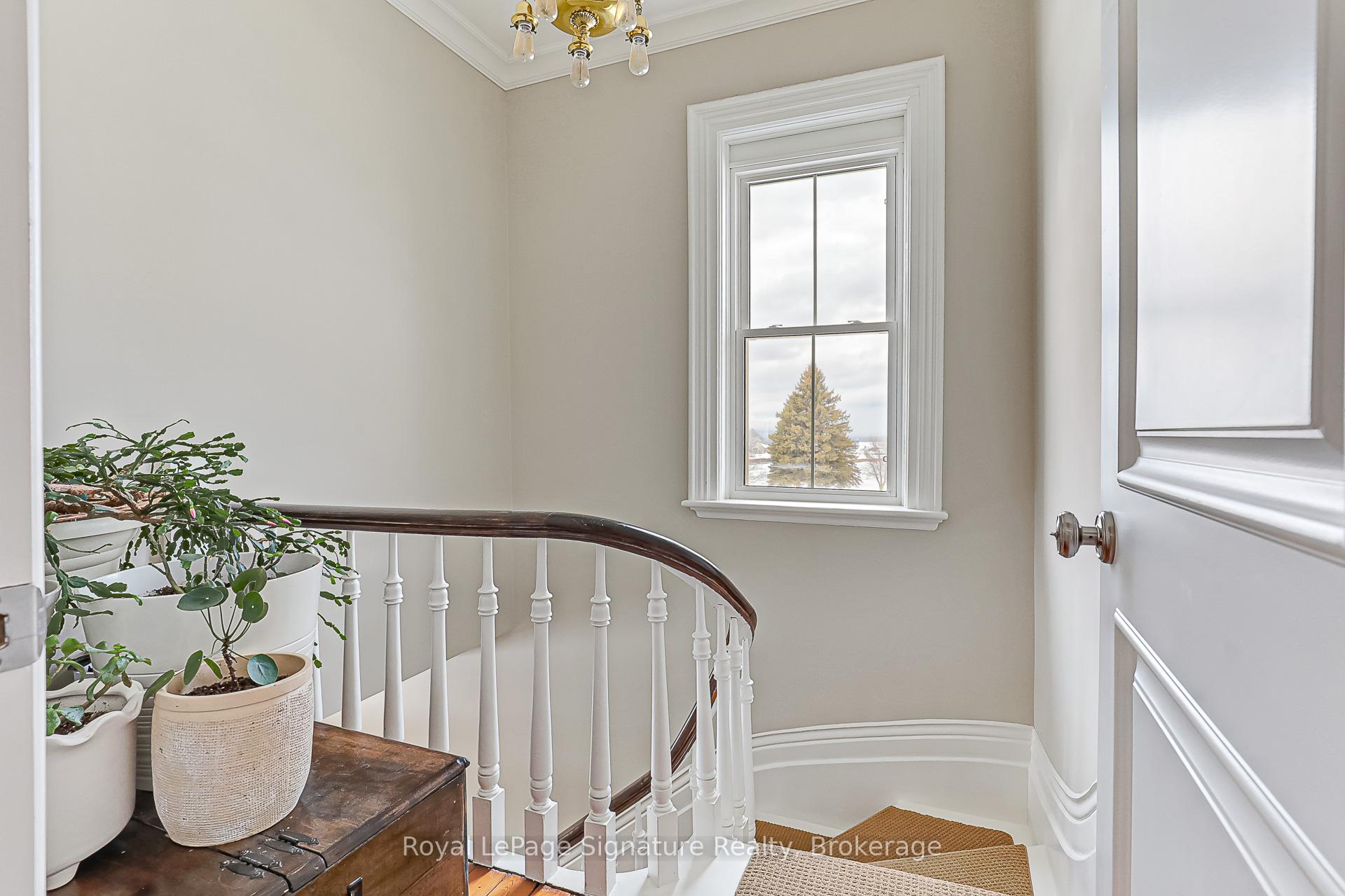 Photo 18 of 49 Denmark Street, Meaford — HOMEH
