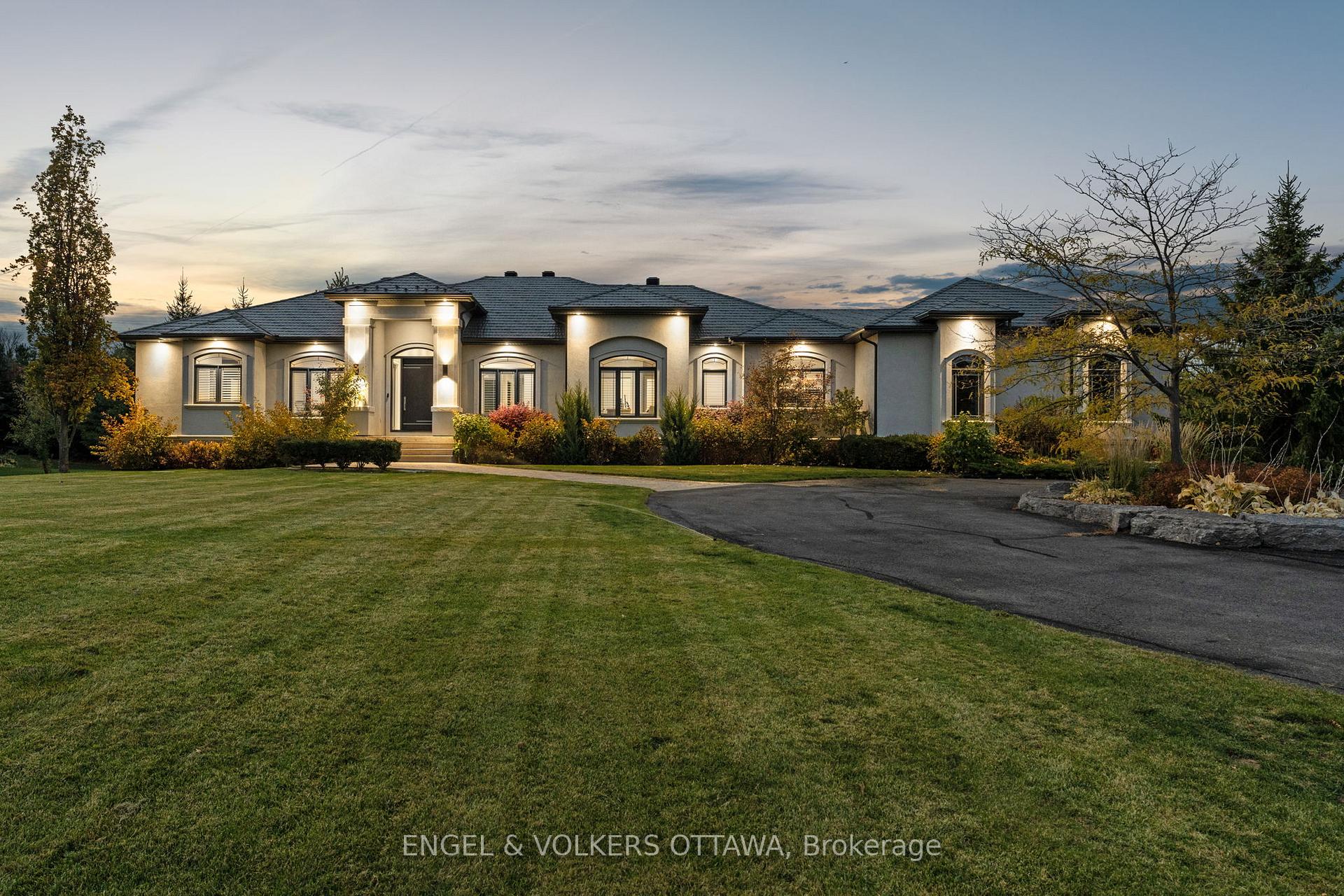 Photo 1 of 5906 Longhearth Way, Ottawa, Manotick East to Manotick Station — HOMEH