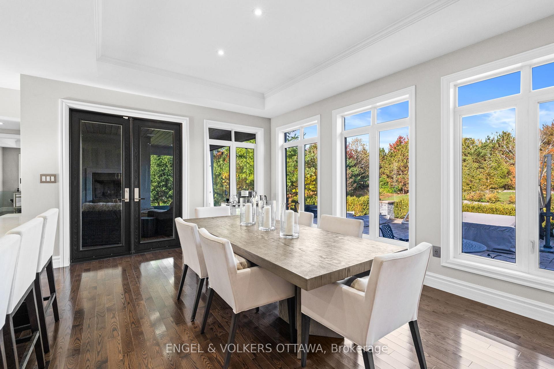 Photo 12 of 5906 Longhearth Way, Ottawa, Manotick East to Manotick Station — HOMEH
