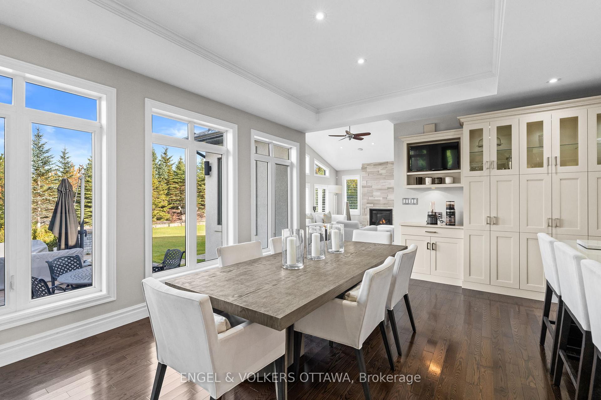 Photo 13 of 5906 Longhearth Way, Ottawa, Manotick East to Manotick Station — HOMEH