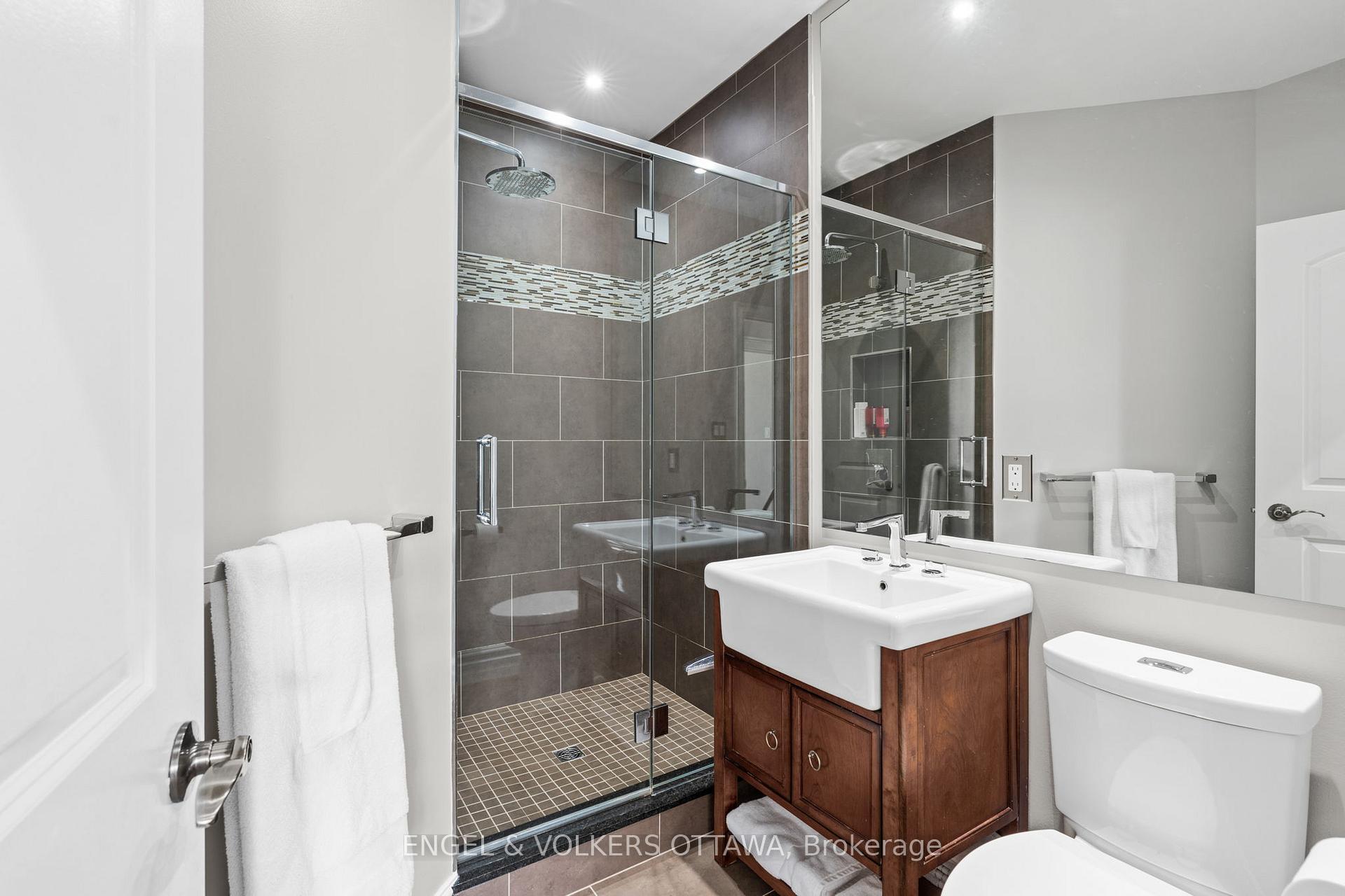 Photo 29 of 5906 Longhearth Way, Ottawa, Manotick East to Manotick Station — HOMEH