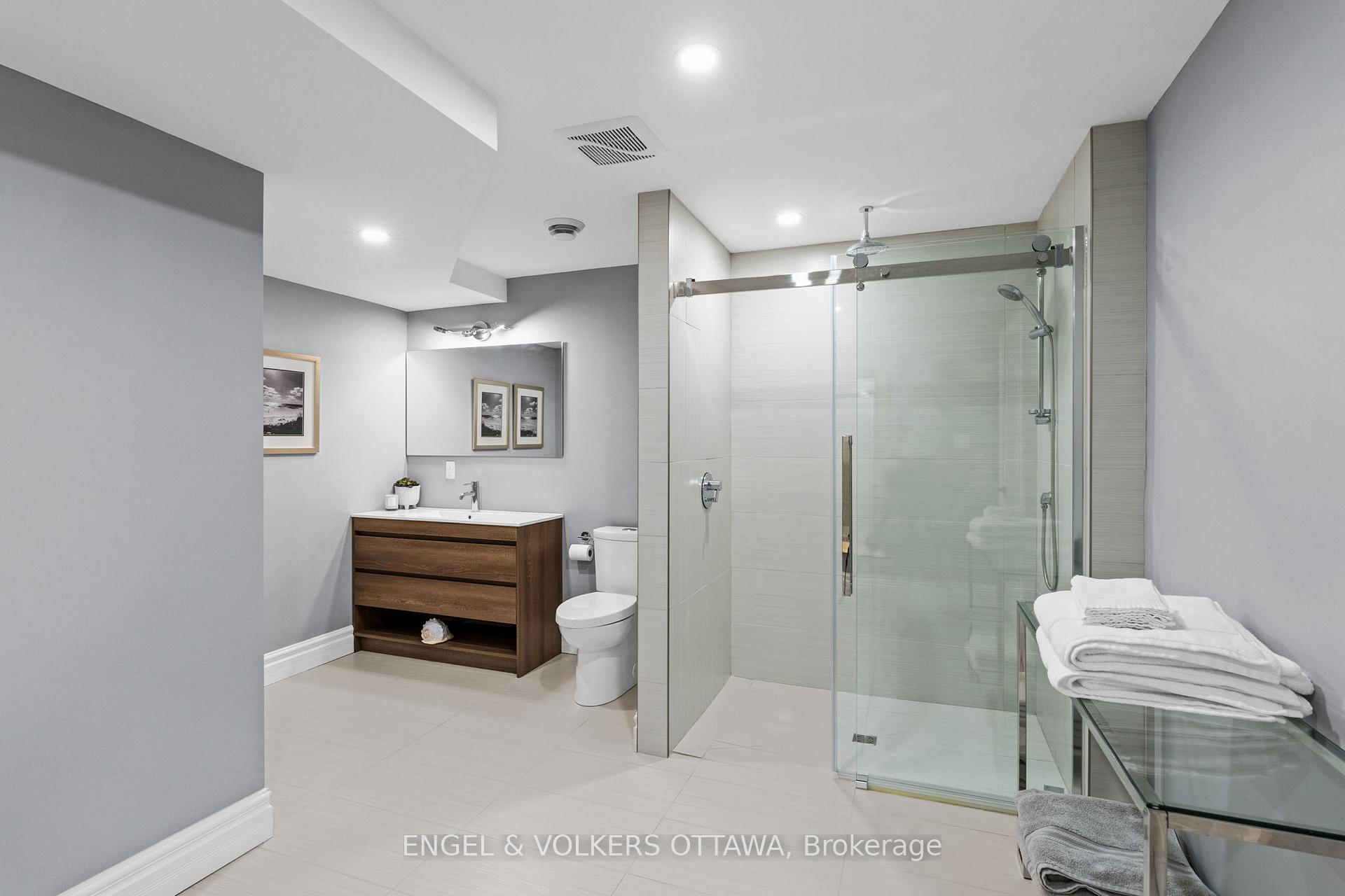 Photo 37 of 5906 Longhearth Way, Ottawa, Manotick East to Manotick Station — HOMEH