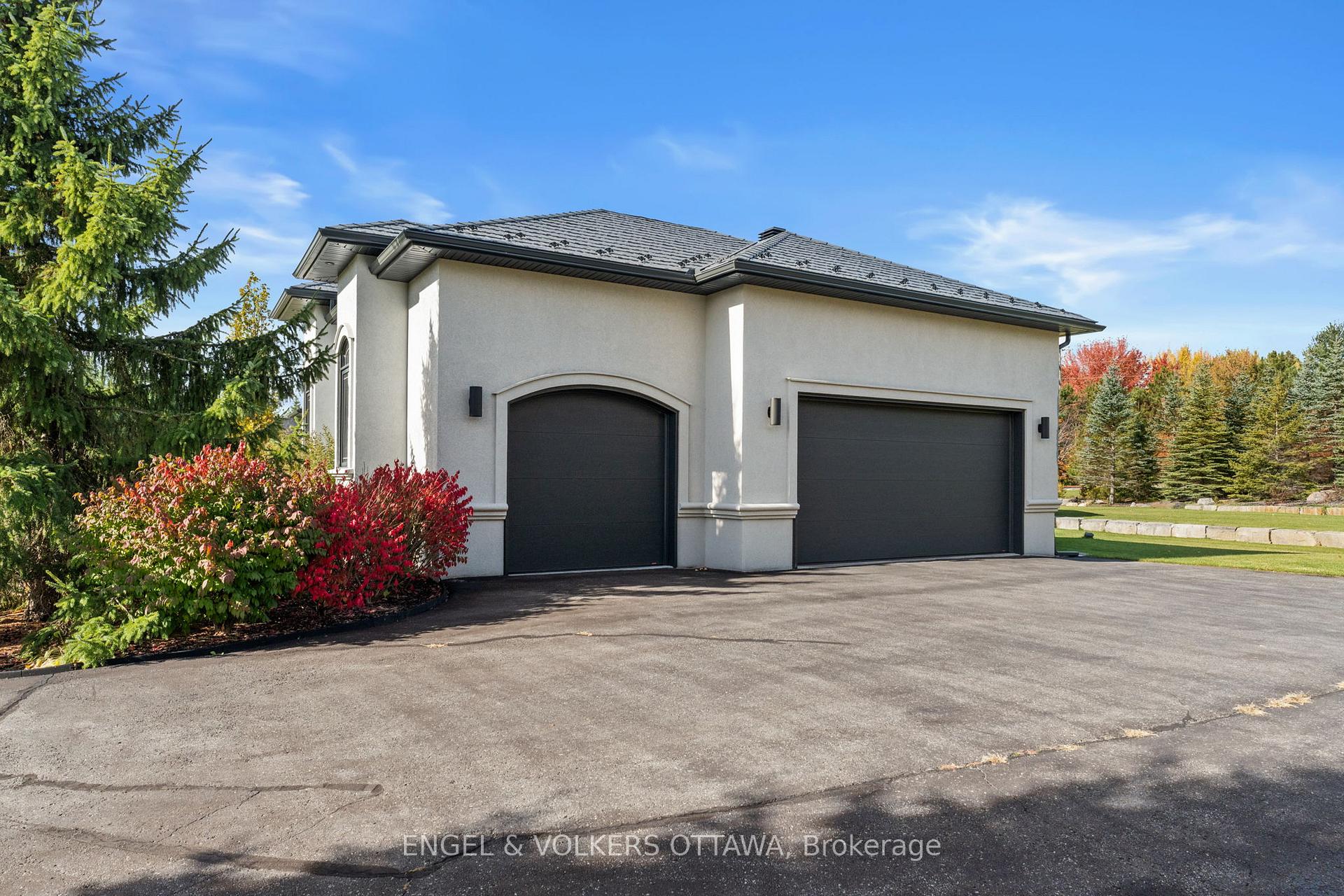 Photo 40 of 5906 Longhearth Way, Ottawa, Manotick East to Manotick Station — HOMEH