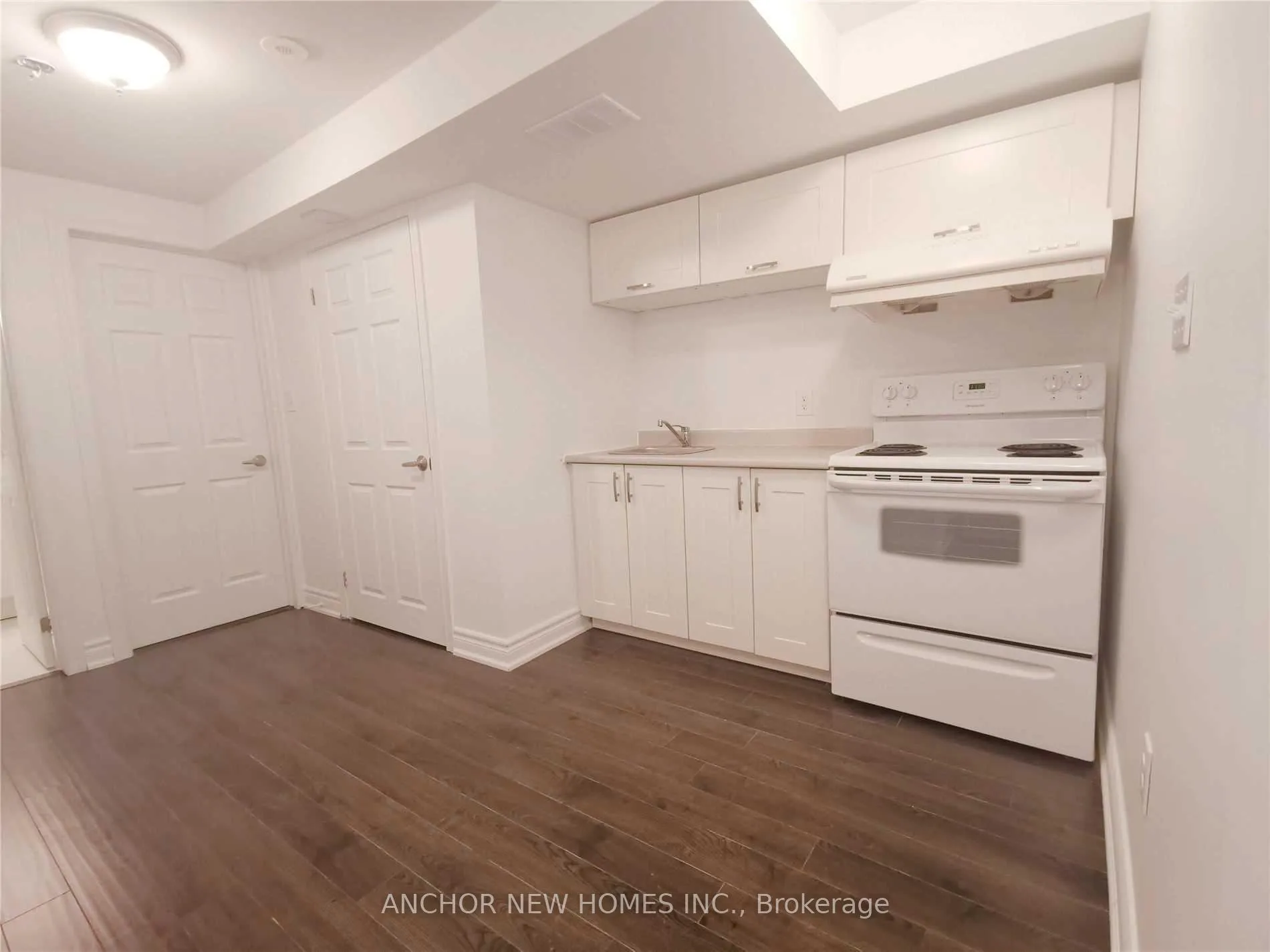 Photo 7 of Unit Lower, 2608 Bur Oak Avenue, Markham, Cornell — HOMEH