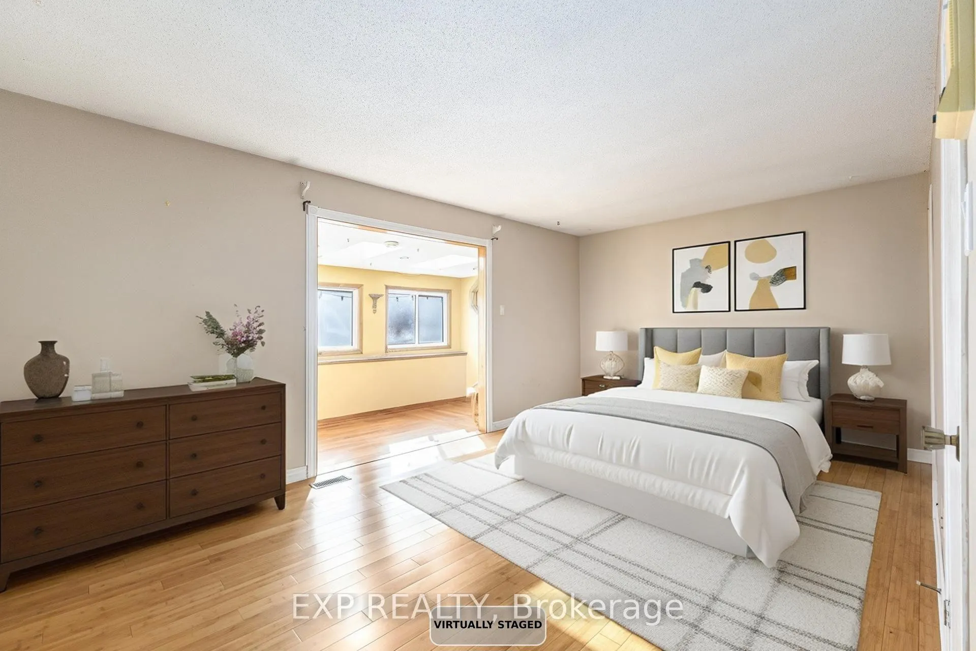 Photo 11 of 10 Pommel Crescent, Ottawa, Kanata - Bridlewood — HOMEH