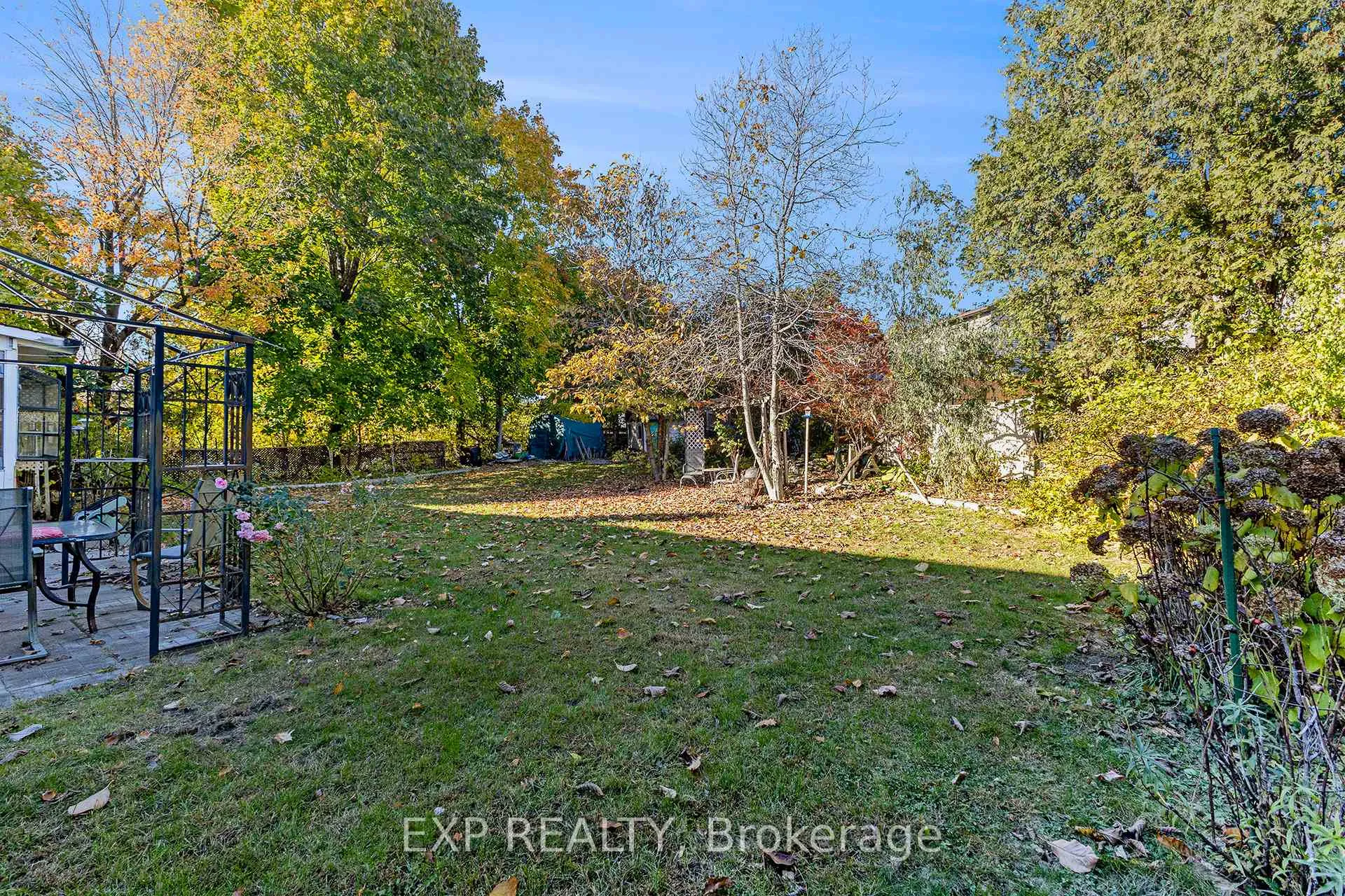 Photo 22 of 10 Pommel Crescent, Ottawa, Kanata - Bridlewood — HOMEH