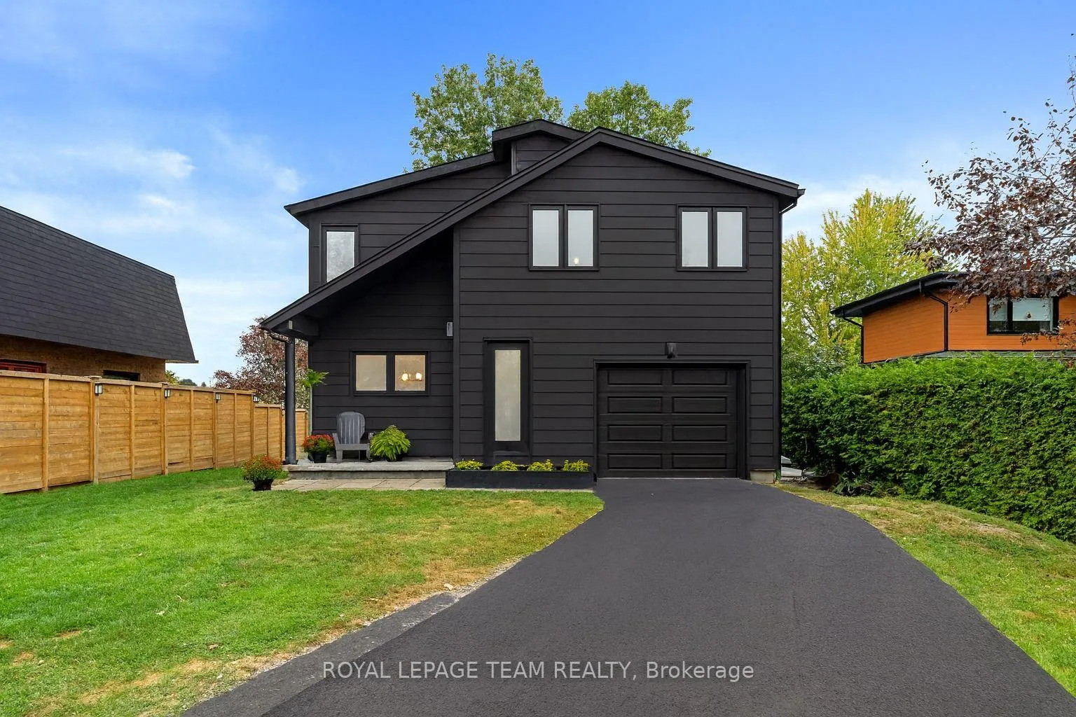 Photo 2 of 1119 Firefly Lane, Ottawa, Manotick South to Roger Stevens — HOMEH