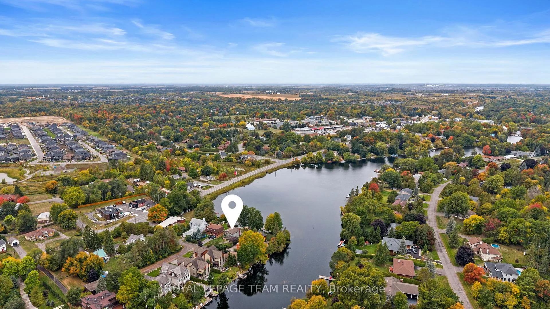Photo 5 of 1119 Firefly Lane, Ottawa, Manotick South to Roger Stevens — HOMEH