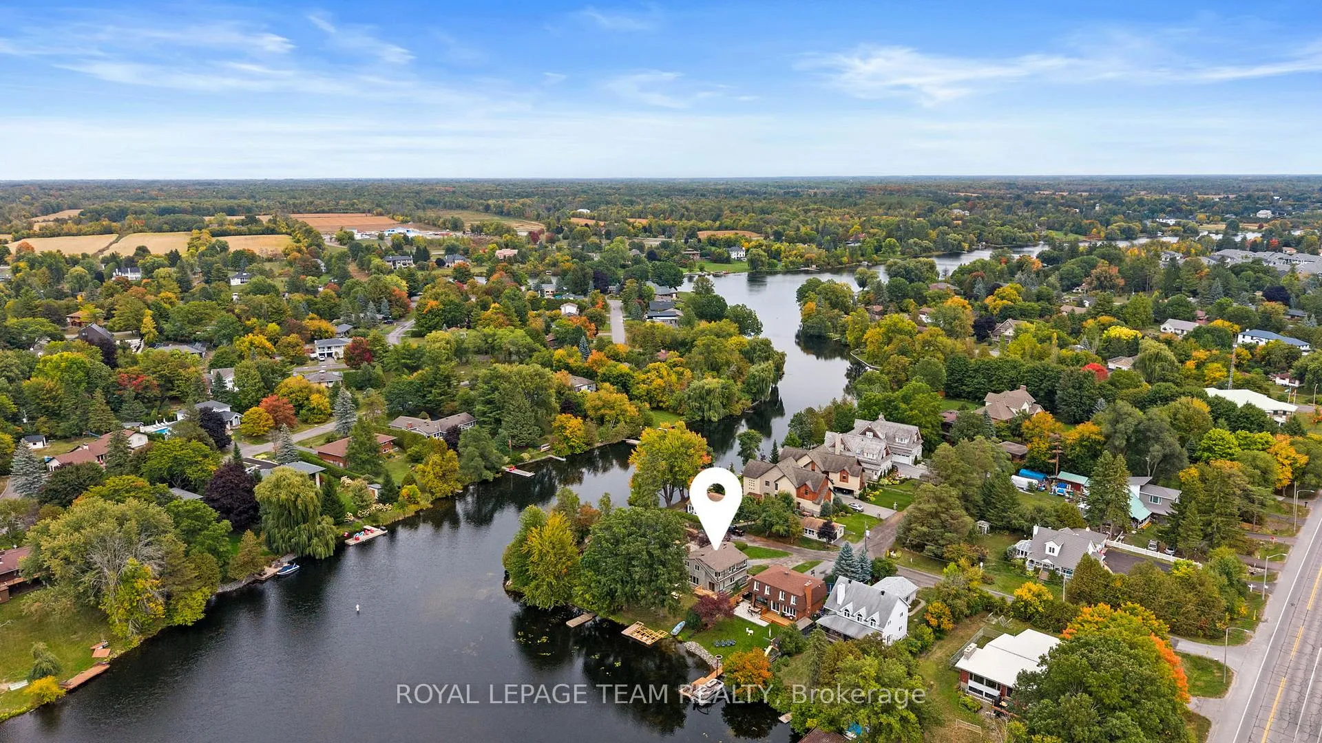Photo 6 of 1119 Firefly Lane, Ottawa, Manotick South to Roger Stevens — HOMEH
