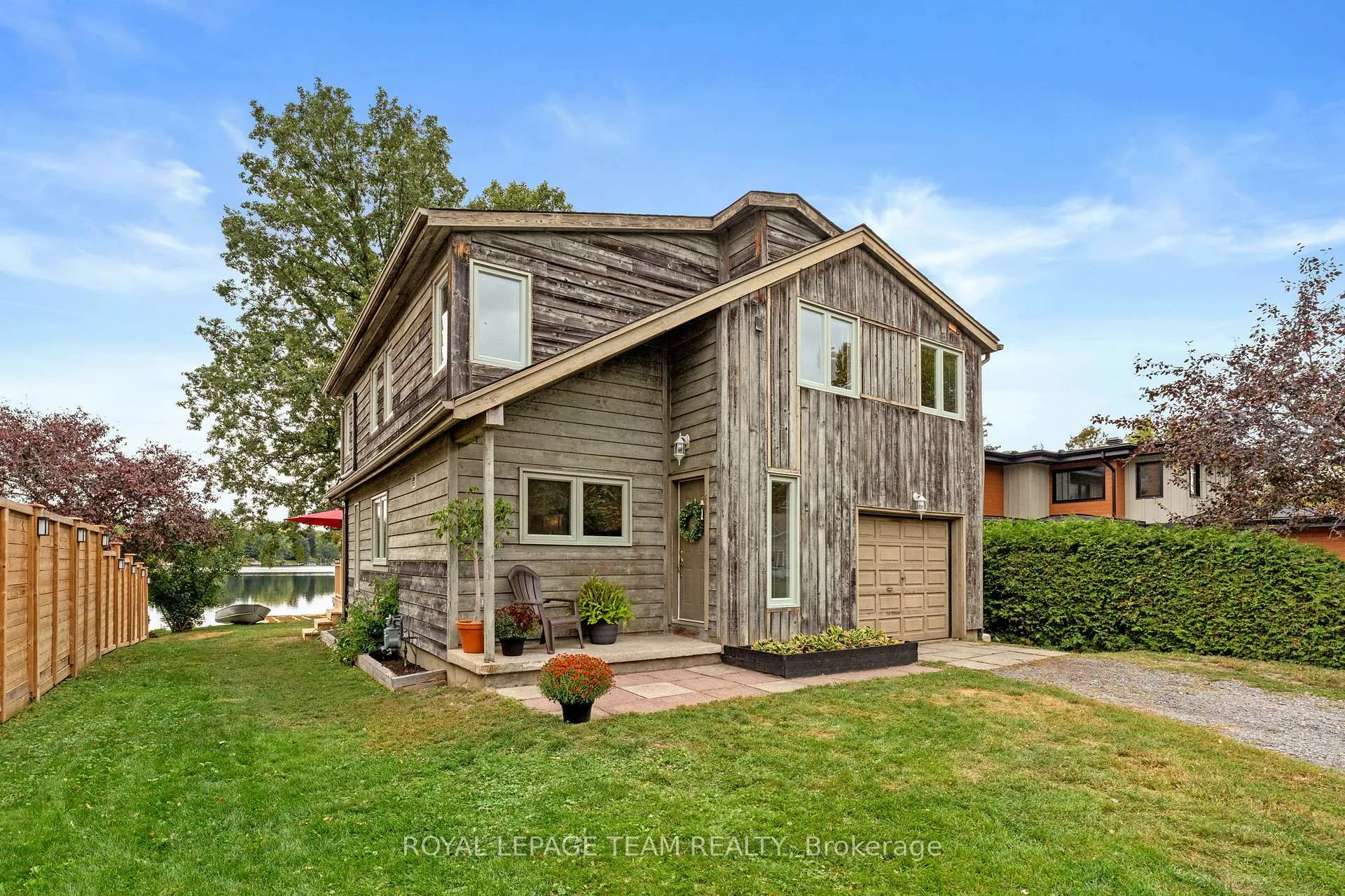 Photo 10 of 1119 Firefly Lane, Ottawa, Manotick South to Roger Stevens — HOMEH