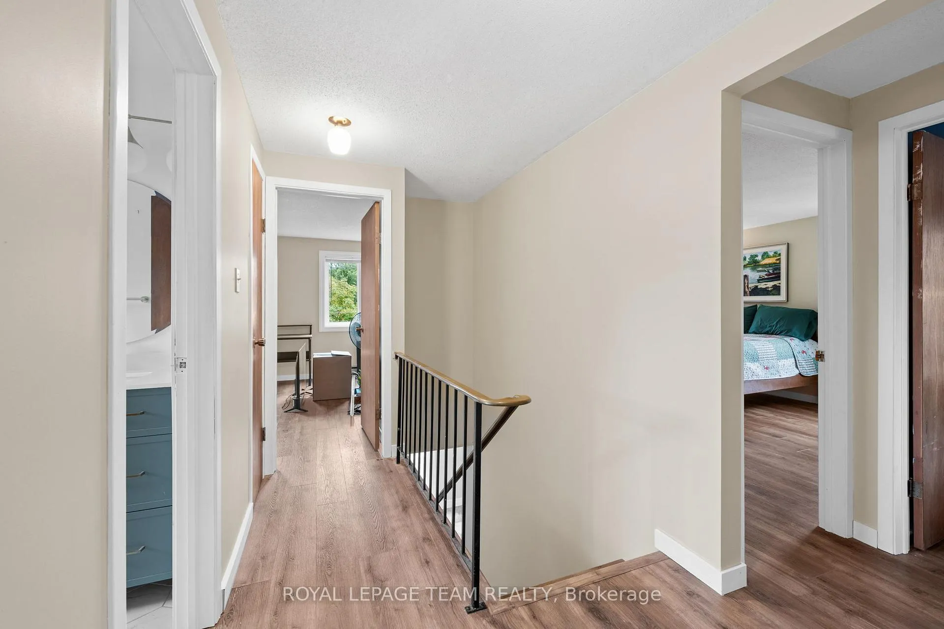 Photo 33 of 1119 Firefly Lane, Ottawa, Manotick South to Roger Stevens — HOMEH