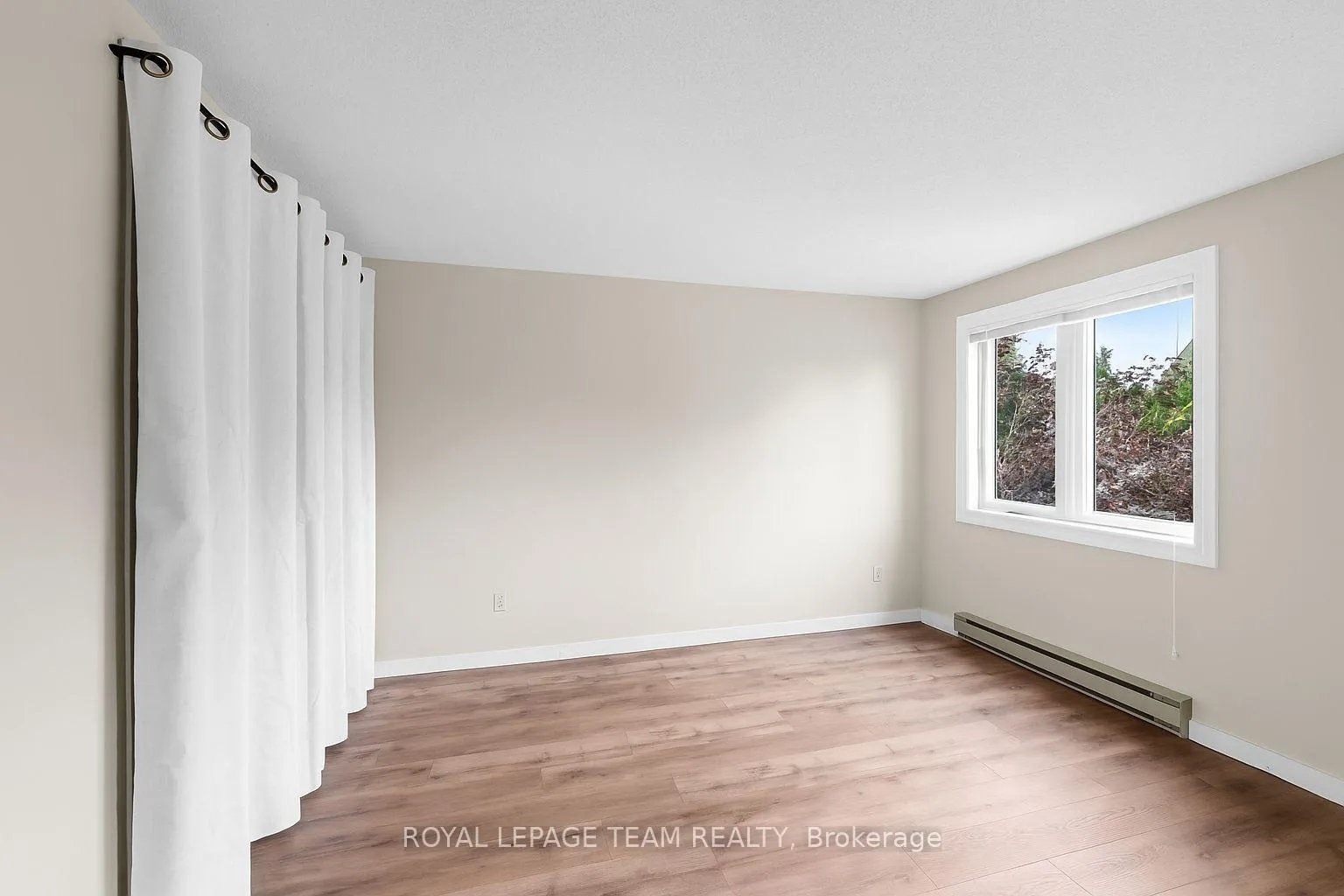 Photo 38 of 1119 Firefly Lane, Ottawa, Manotick South to Roger Stevens — HOMEH