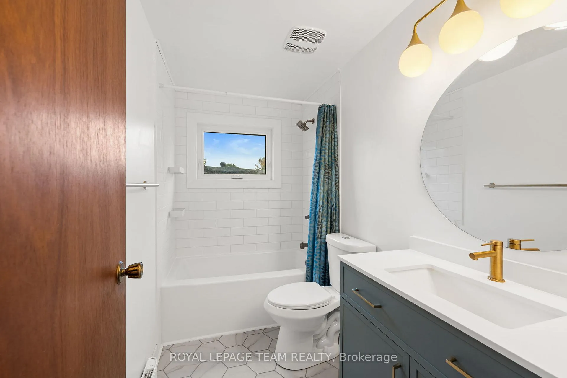 Photo 39 of 1119 Firefly Lane, Ottawa, Manotick South to Roger Stevens — HOMEH