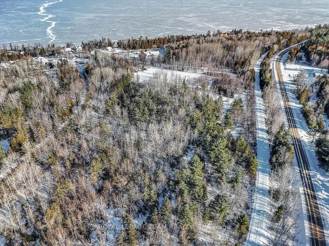 Photo 12 of Unit 5, 00 Mcneill Road, McNab/Braeside, Mcnab/Braeside Twps — HOMEH