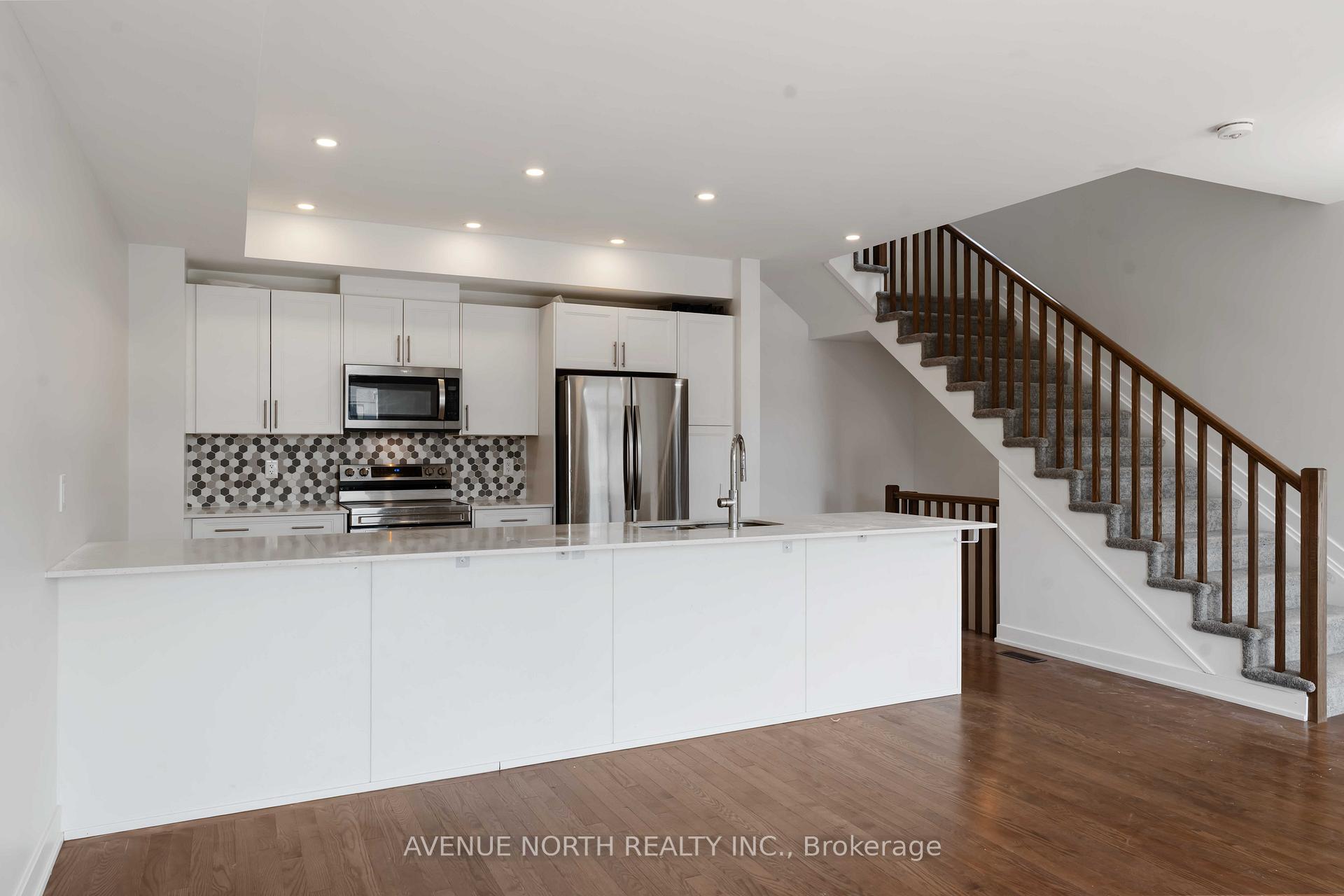 Photo 12 of 870 Anciano Crescent, Ottawa, Kanata - Emerald Meadows/Trailwest — HOMEH