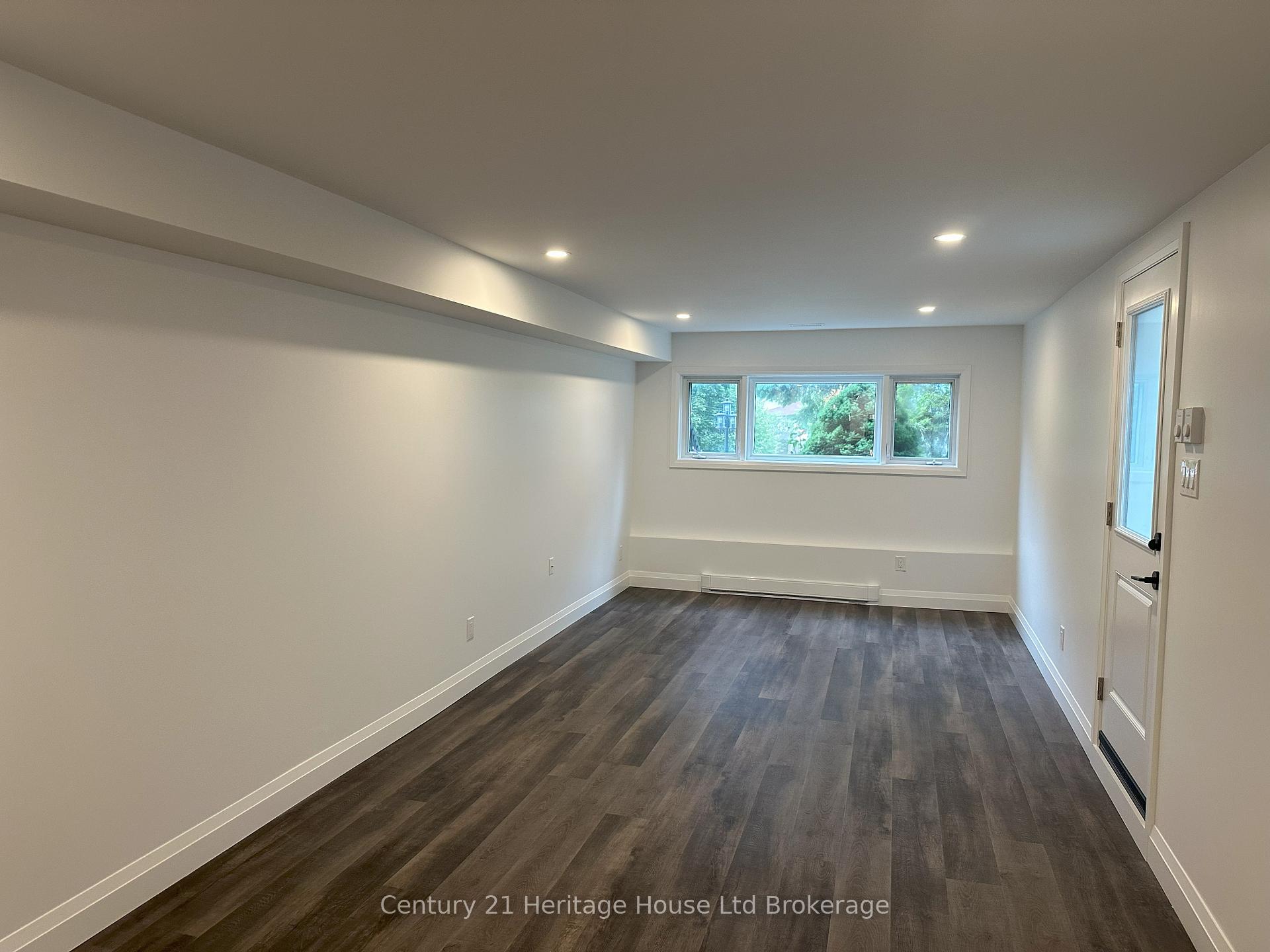 Photo 5 of Unit 2, 30 Zeffer Place, Kitchener — HOMEH
