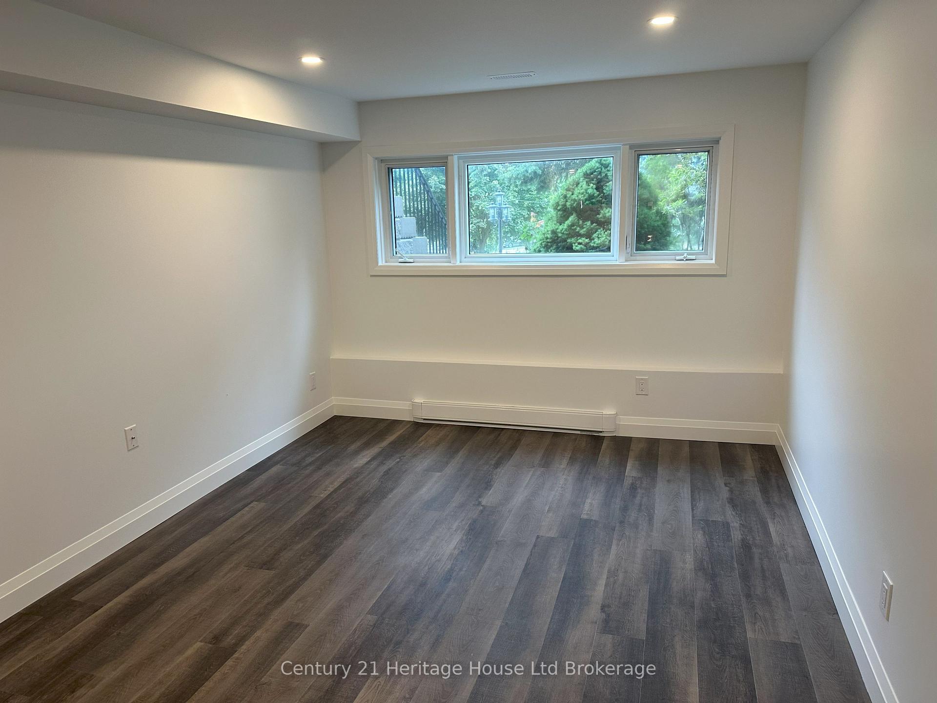 Photo 6 of Unit 2, 30 Zeffer Place, Kitchener — HOMEH