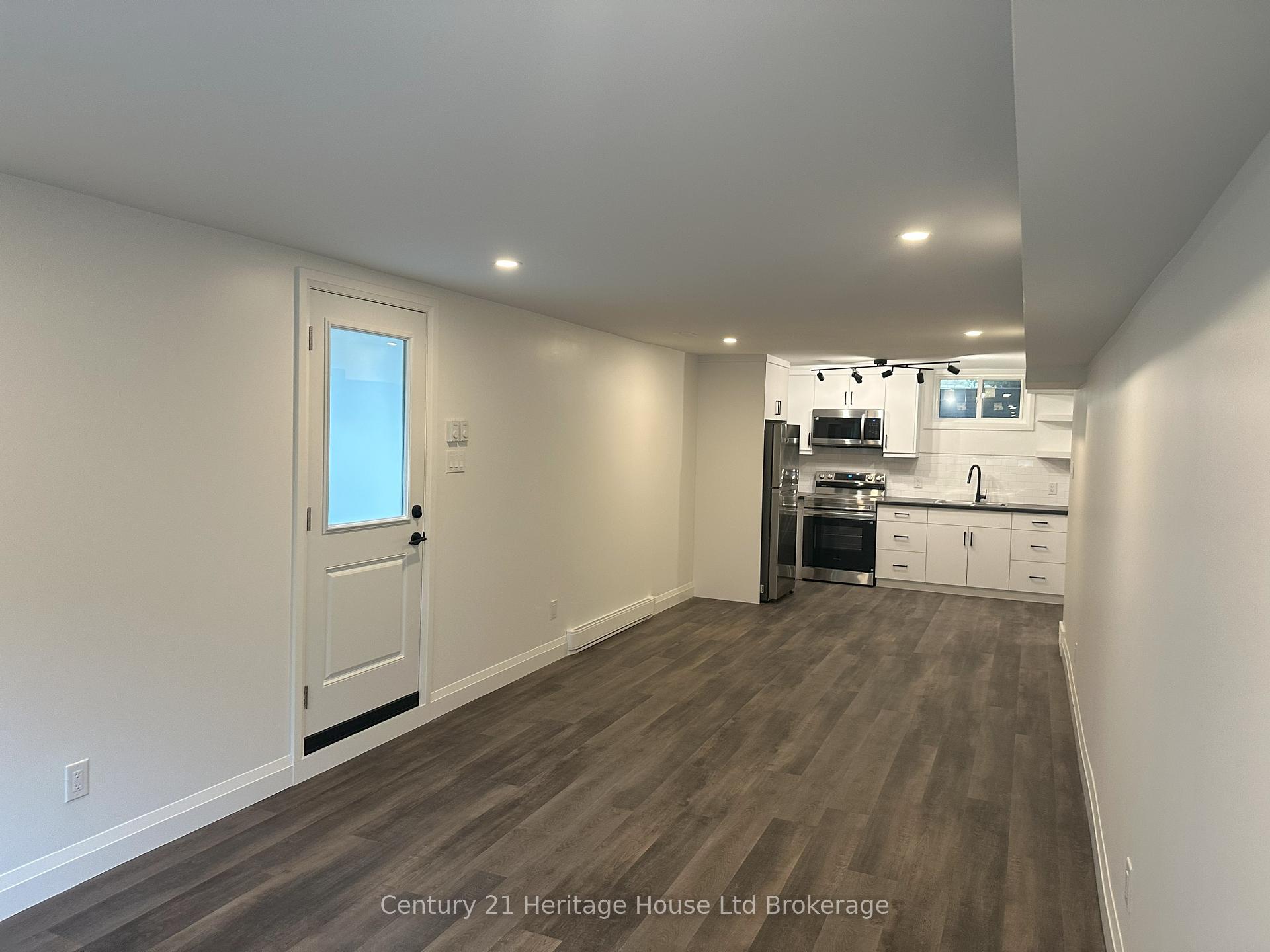 Photo 7 of Unit 2, 30 Zeffer Place, Kitchener — HOMEH