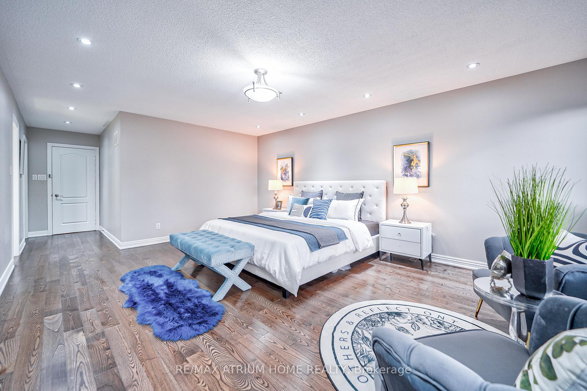 Photo 28 of 10 Olivewood Drive, Markham, Middlefield — HOMEH