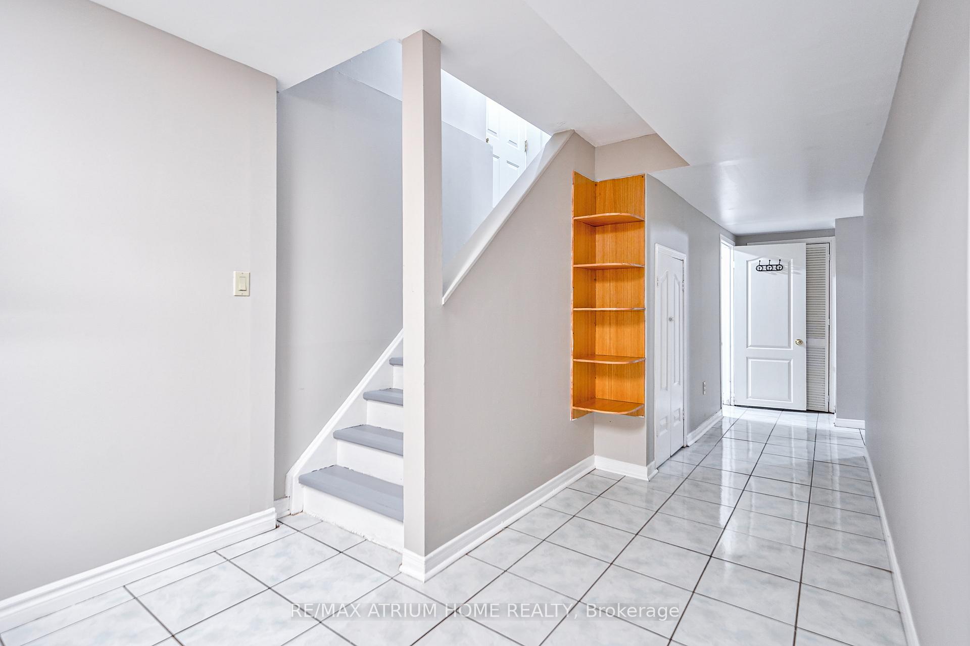 Photo 37 of 10 Olivewood Drive, Markham, Middlefield — HOMEH