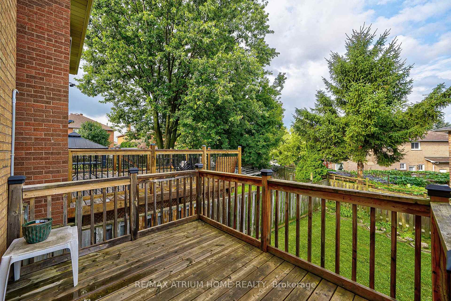 Photo 42 of 10 Olivewood Drive, Markham, Middlefield — HOMEH