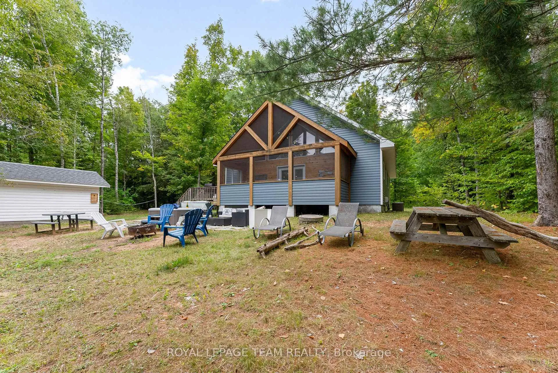 Photo 17 of 664 Ohio Road, Madawaska Valley, Madawaska Valley — HOMEH