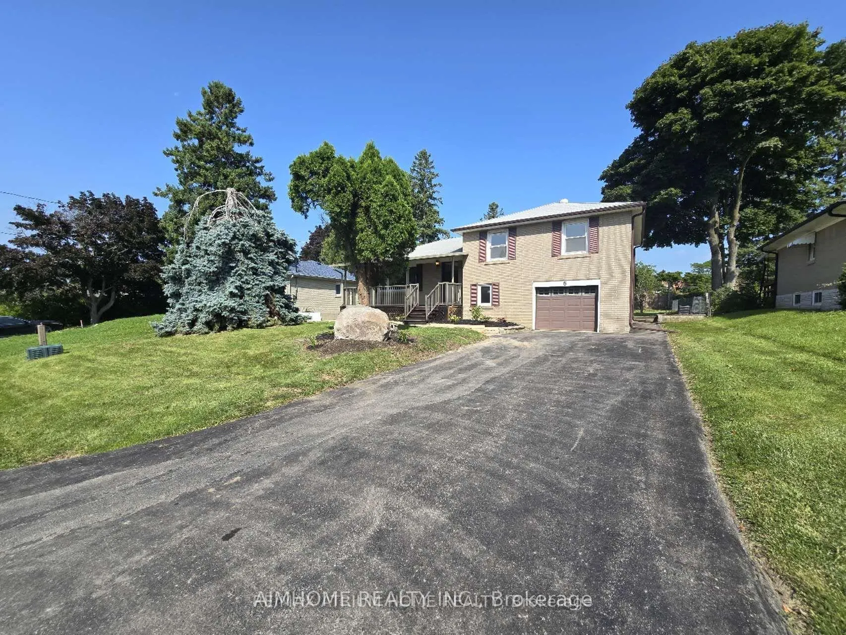 Photo 1 of 6 Abercorn Road, Markham, Bullock — HOMEH