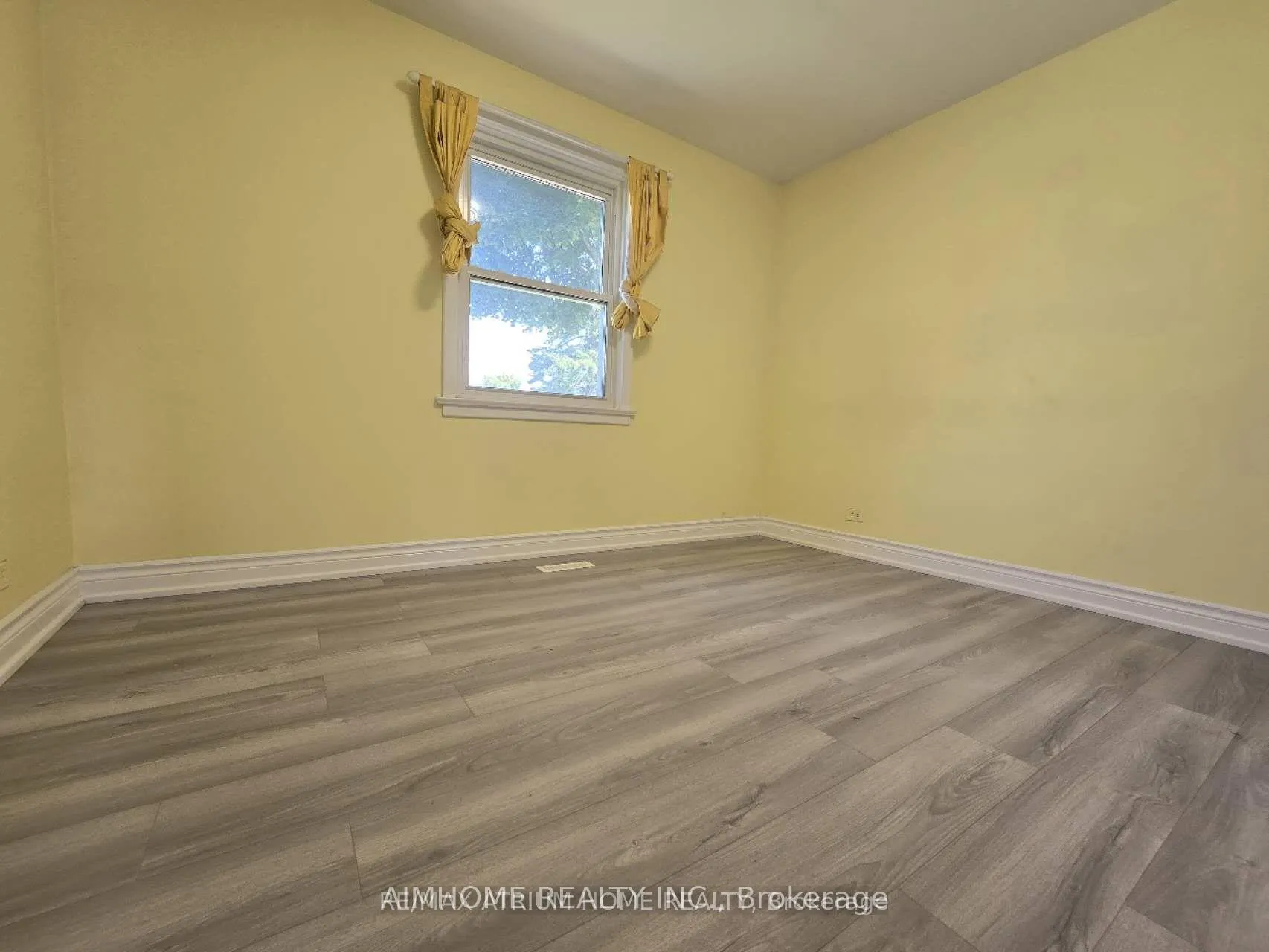 Photo 8 of 6 Abercorn Road, Markham, Bullock — HOMEH