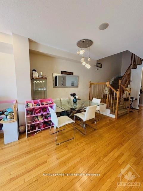 Photo 7 of 1205 Alson Mills Way, Ottawa, Kanata - Emerald Meadows/Trailwest — HOMEH