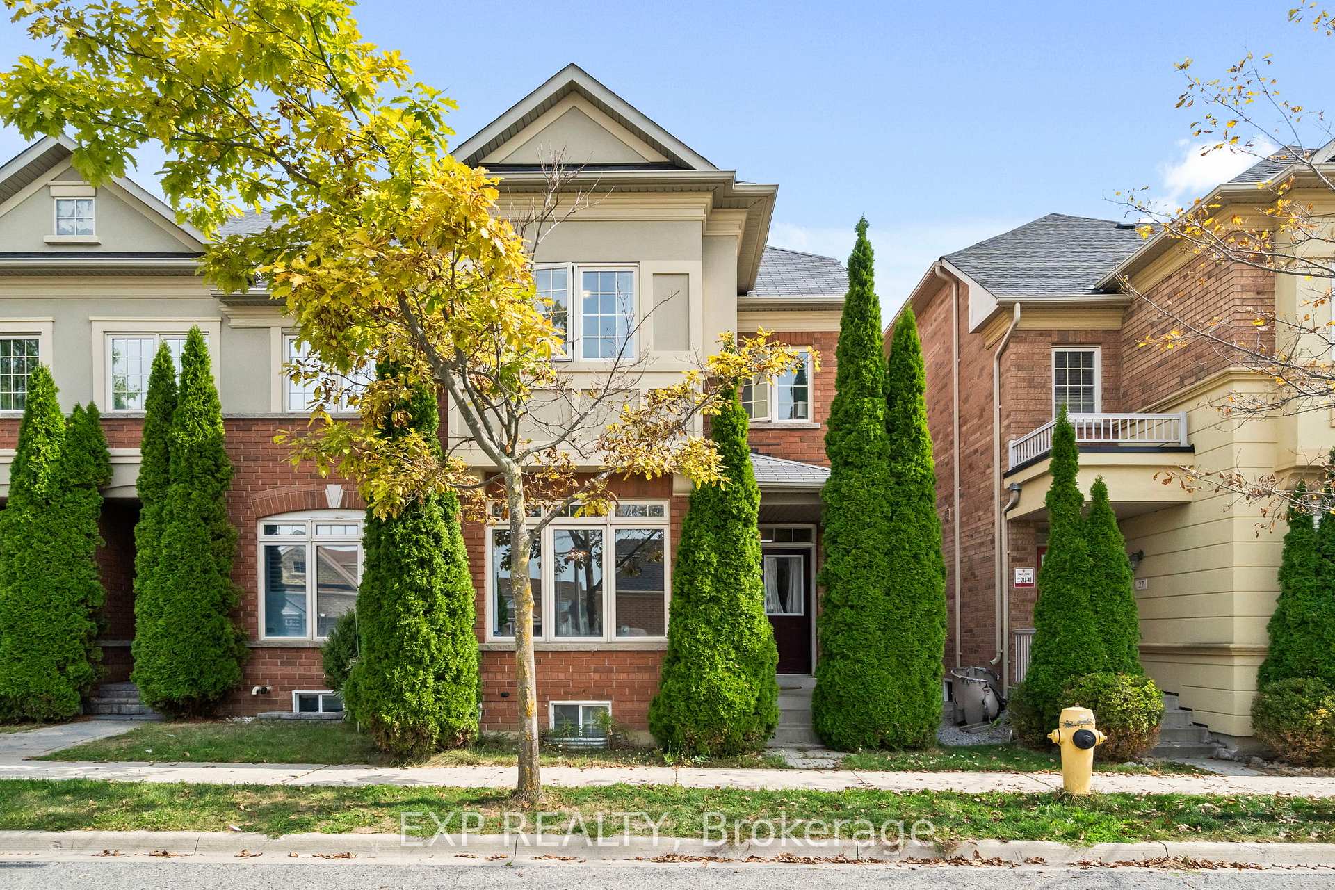 Photo 2 of 25 Abberley Street, Markham, Cornell — HOMEH