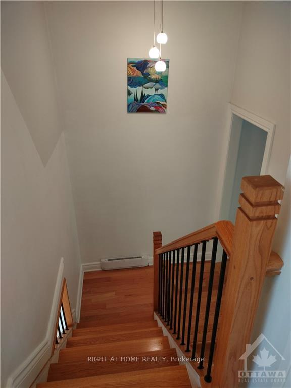 Photo 12 of Unit A, 25 Robinson Avenue, Ottawa, Sandy Hill — HOMEH