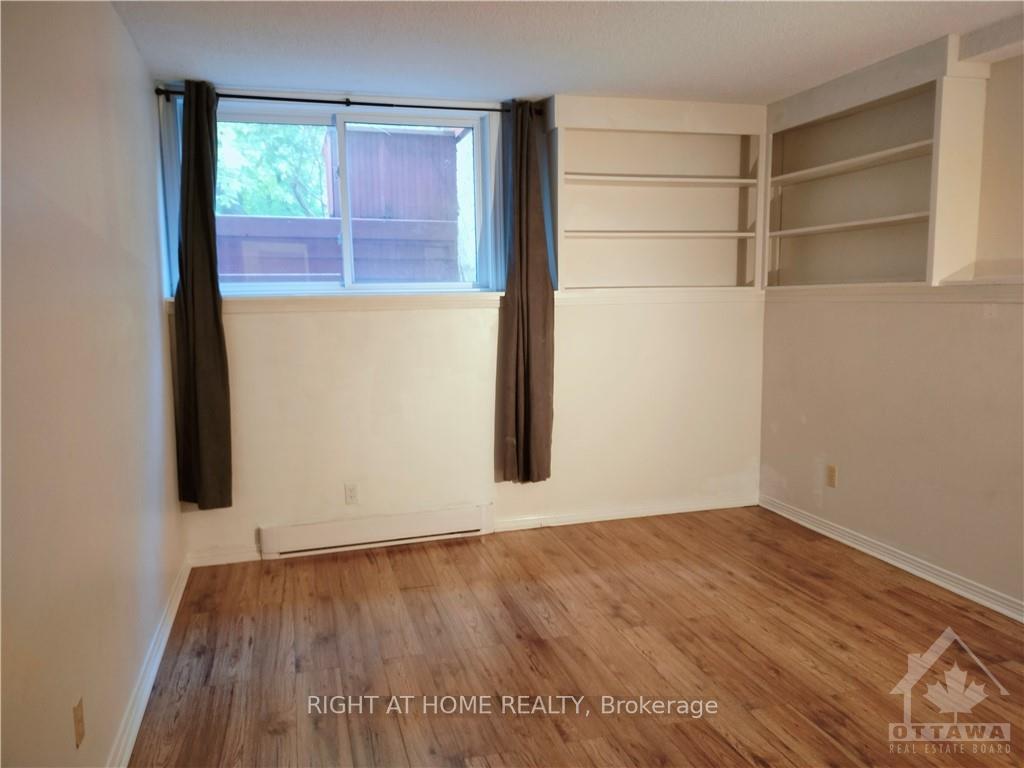Photo 16 of Unit A, 25 Robinson Avenue, Ottawa, Sandy Hill — HOMEH