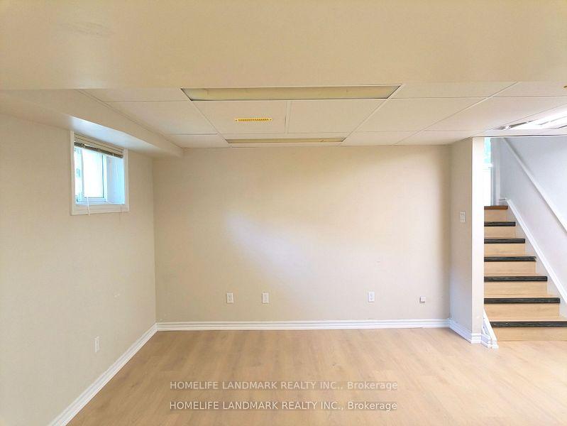 Photo 9 of 165 Fred Varley Drive, Markham, Unionville — HOMEH