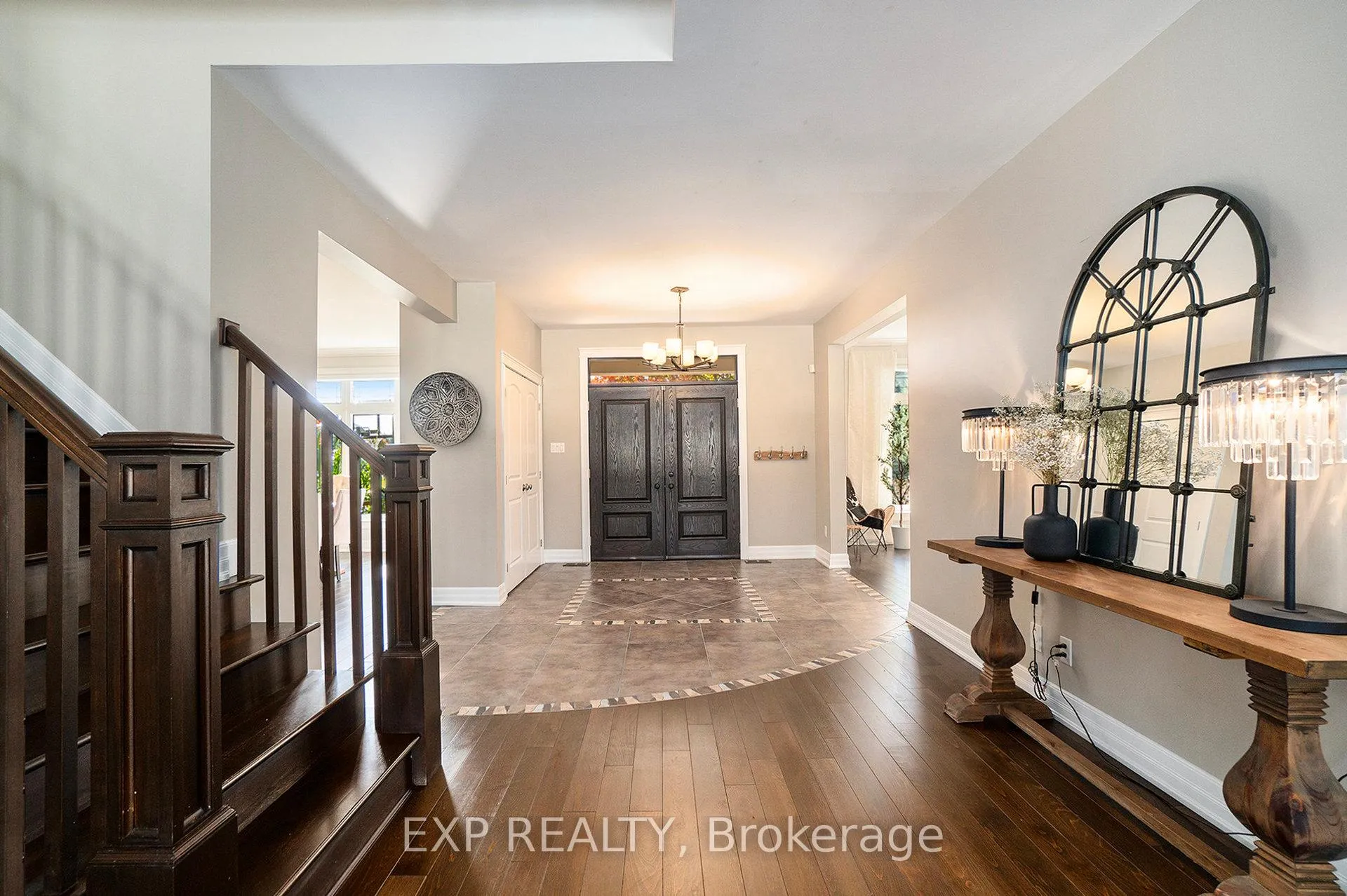 Photo 4 of 450 Lockmaster Crescent, Ottawa, Manotick Village & Manotick Estates — HOMEH