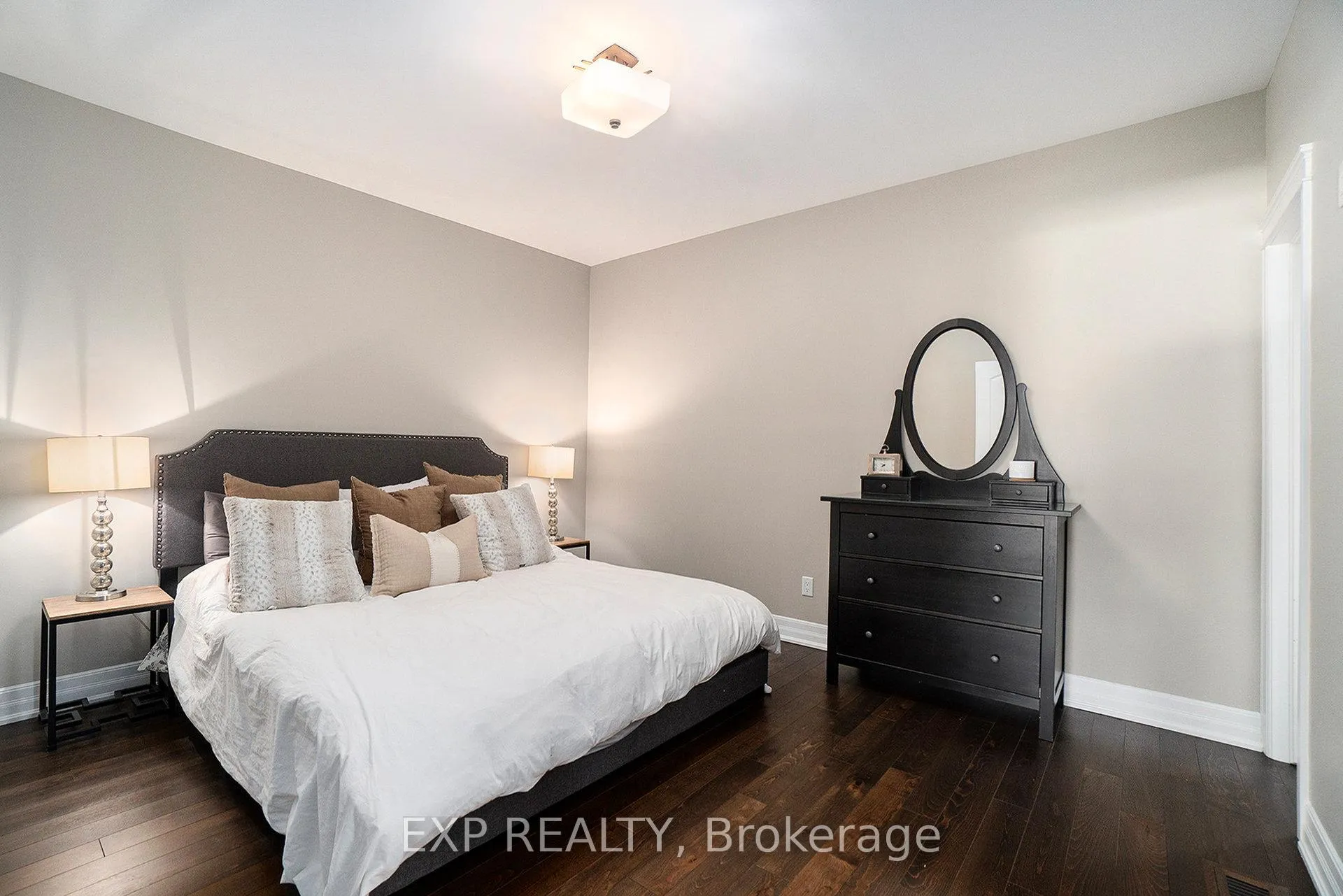 Photo 18 of 450 Lockmaster Crescent, Ottawa, Manotick Village & Manotick Estates — HOMEH