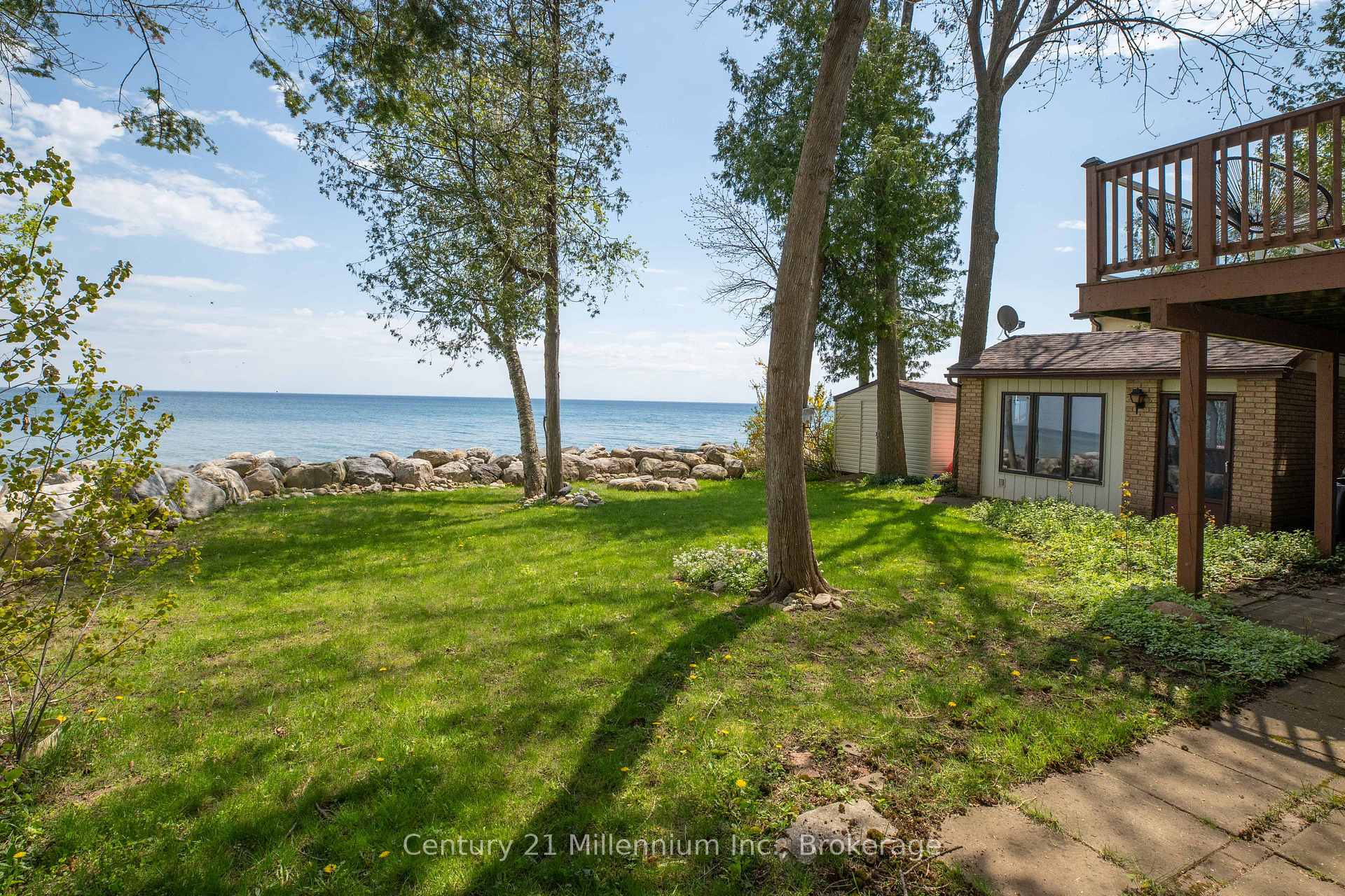 Photo 1 of 365 Cedar Avenue, Meaford — HOMEH