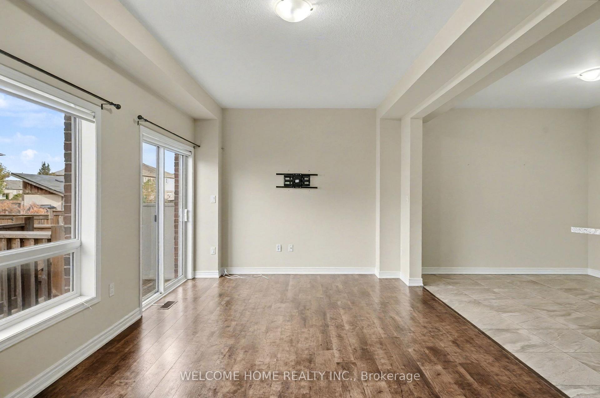 Photo 7 of 65 Bradbury Road, Hamilton, Stoney Creek Mountain — HOMEH