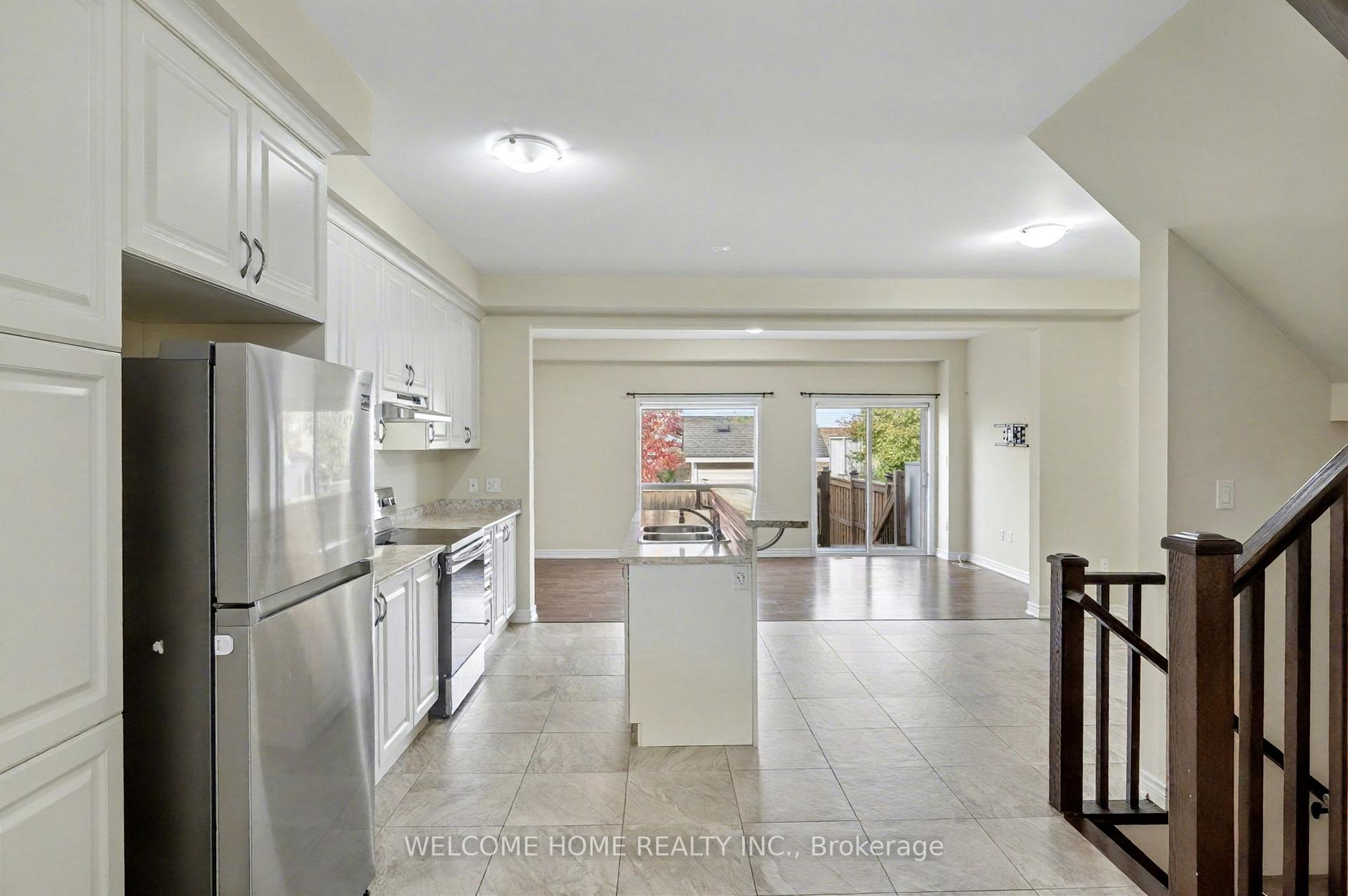 Photo 10 of 65 Bradbury Road, Hamilton, Stoney Creek Mountain — HOMEH