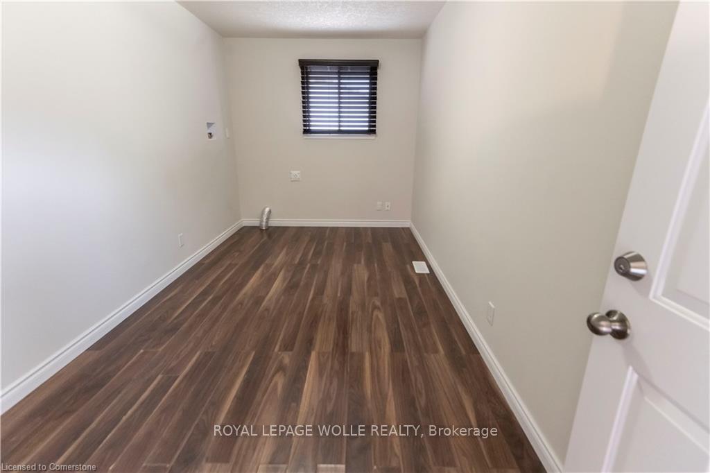 Photo 7 of Unit 1, 53 Obermeyer Drive, Kitchener — HOMEH