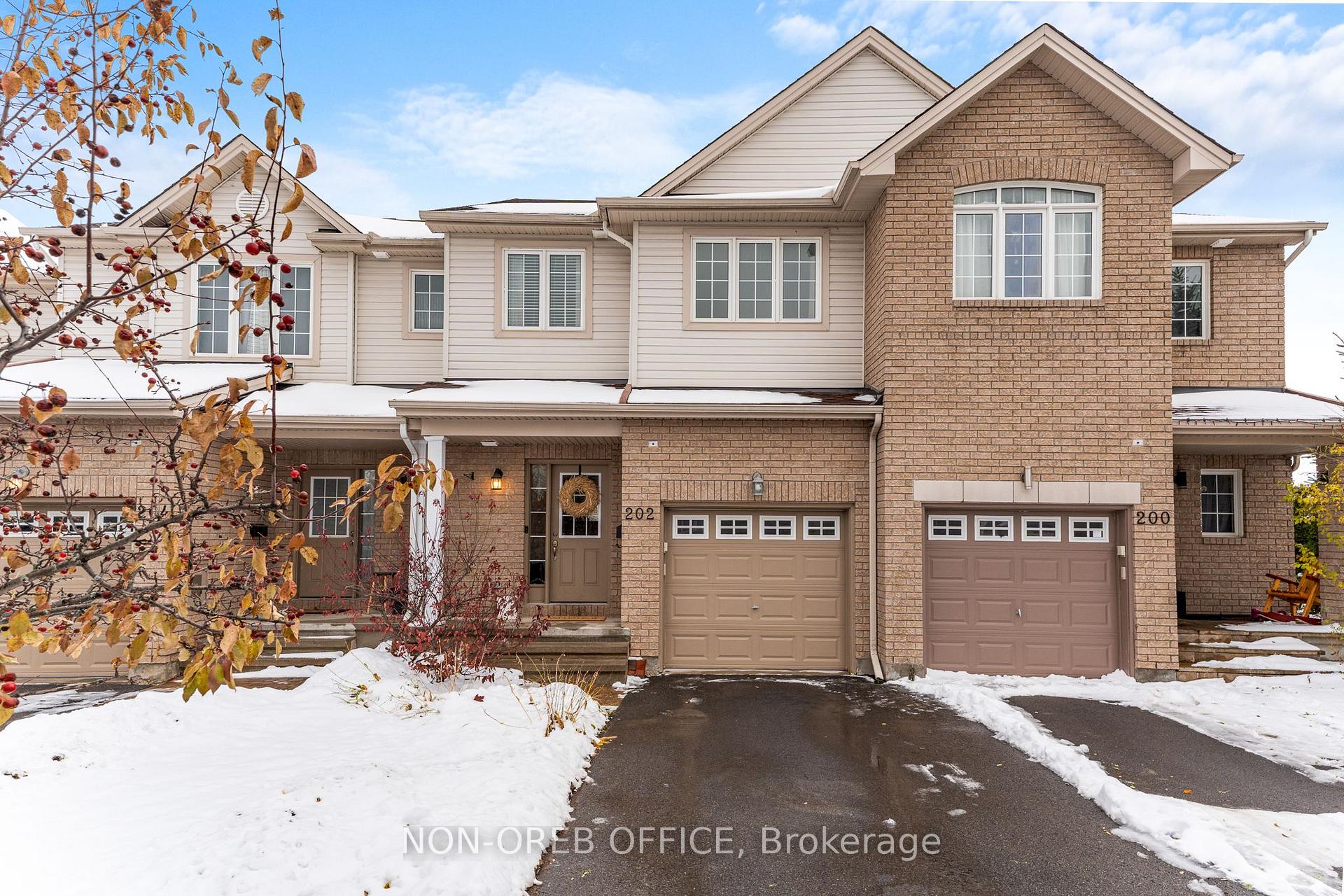 Photo 1 of 202 Arrita Street, Ottawa, Kanata - Emerald Meadows/Trailwest — HOMEH