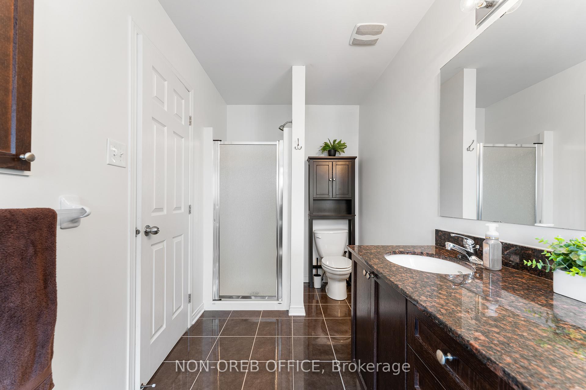 Photo 27 of 202 Arrita Street, Ottawa, Kanata - Emerald Meadows/Trailwest — HOMEH