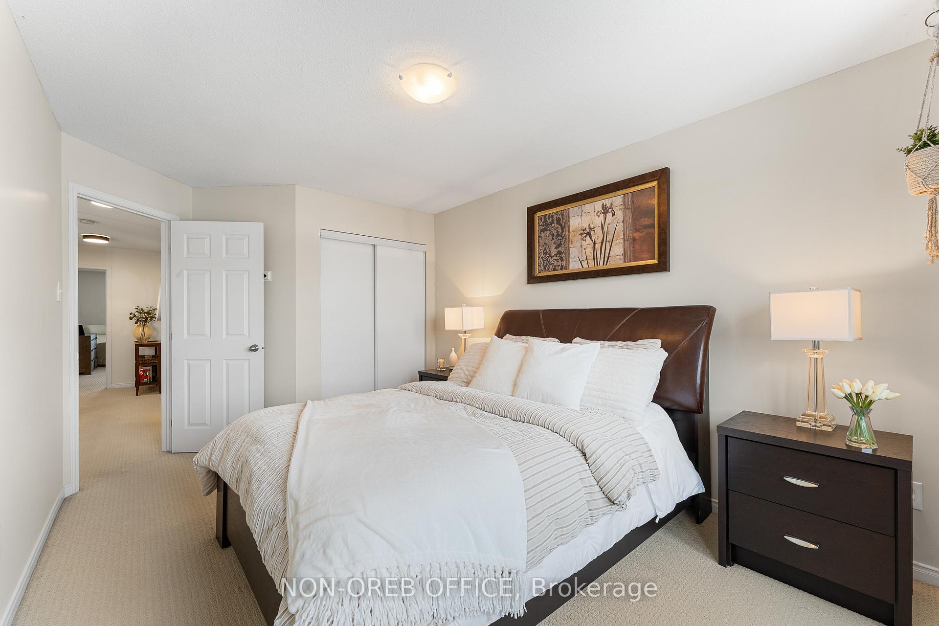 Photo 31 of 202 Arrita Street, Ottawa, Kanata - Emerald Meadows/Trailwest — HOMEH
