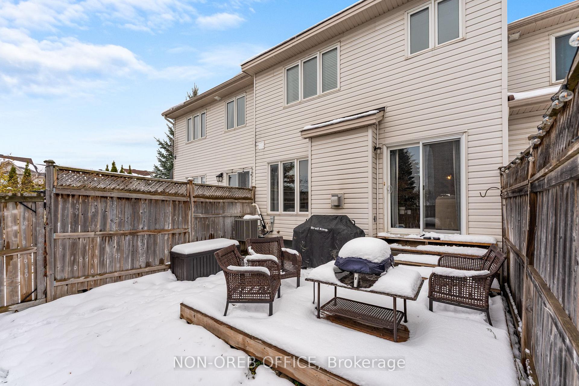 Photo 36 of 202 Arrita Street, Ottawa, Kanata - Emerald Meadows/Trailwest — HOMEH