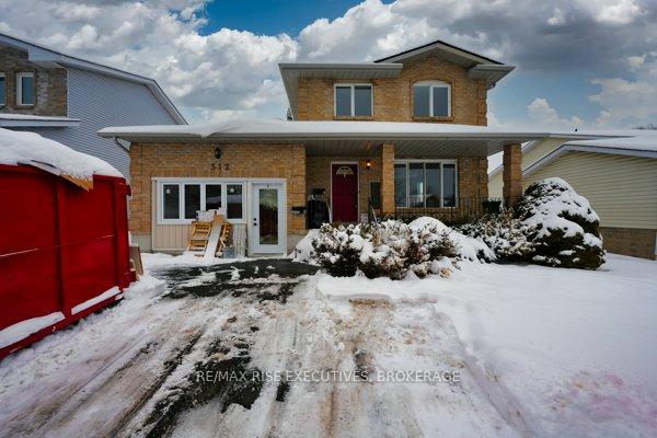 Front of Unit 2, 312 Waterloo Drive