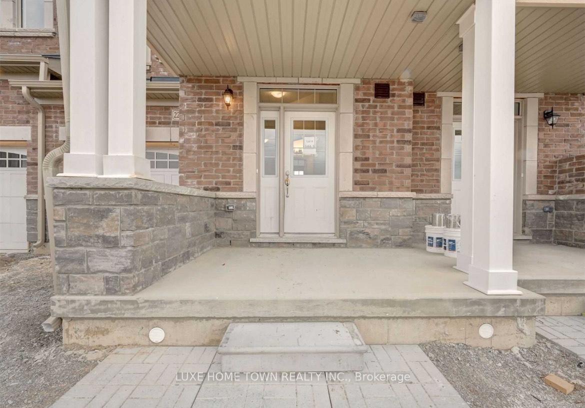 Photo 2 of 2227 Grainger Loop, Innisfil, Alcona — HOMEH