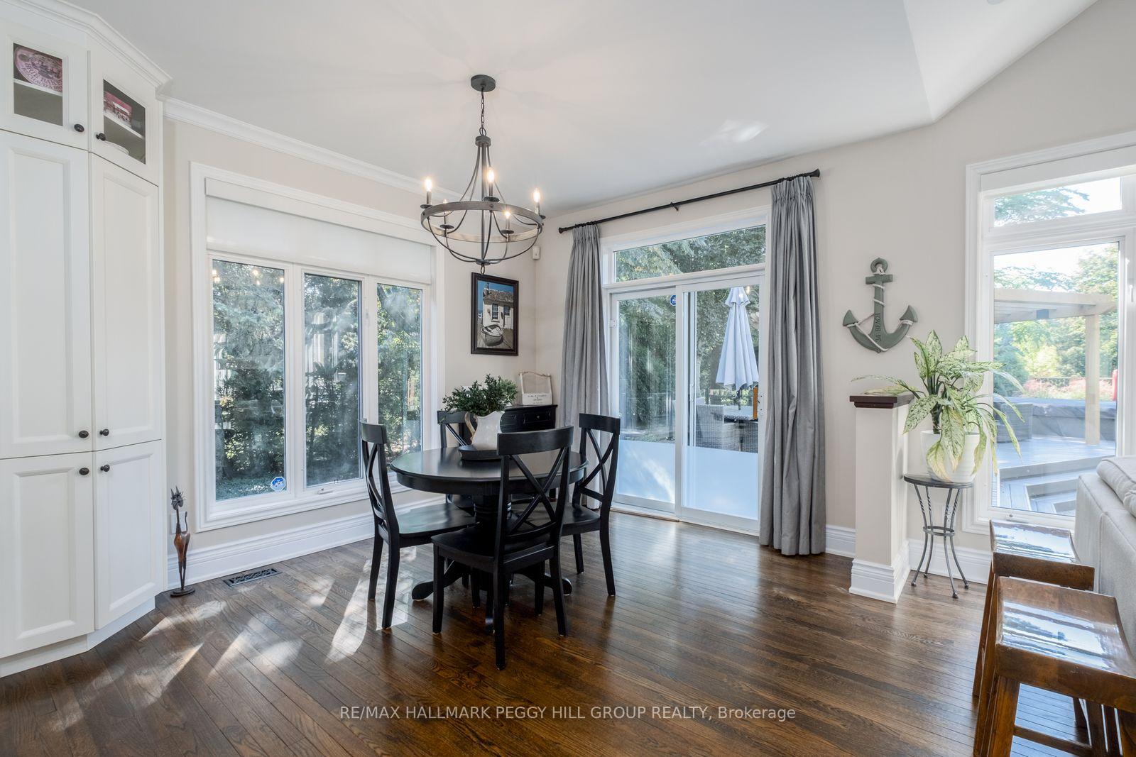 Photo 6 of 68 Mactaggart Drive, King, Nobleton — HOMEH