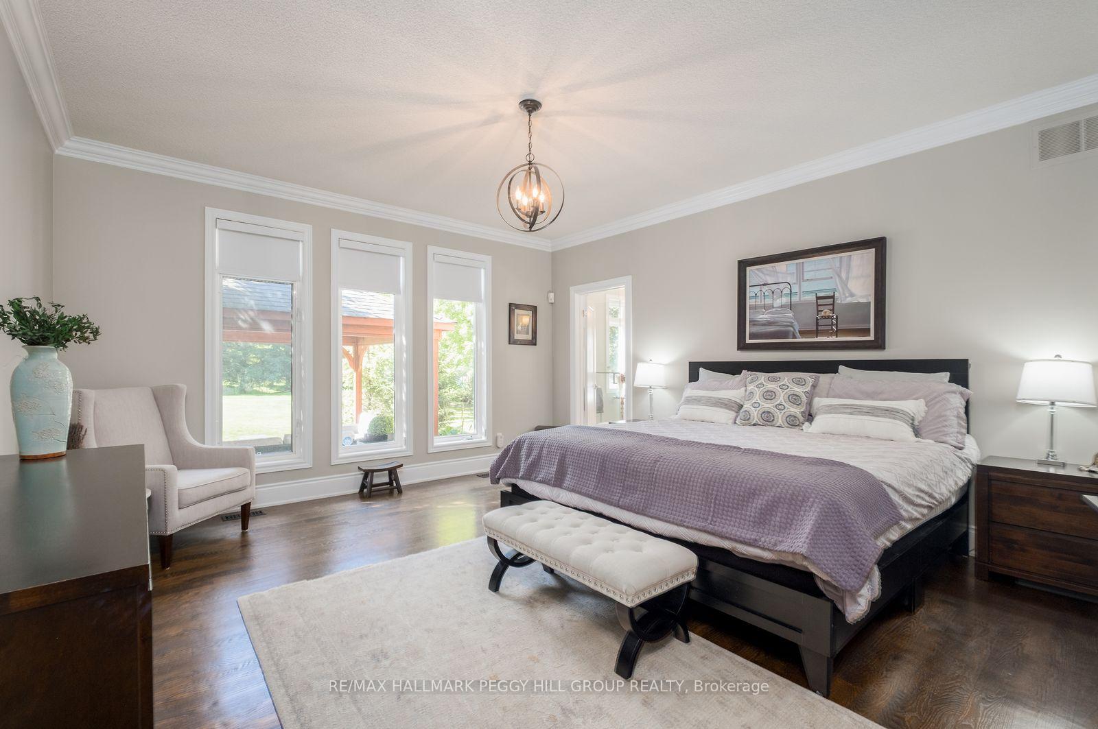 Photo 9 of 68 Mactaggart Drive, King, Nobleton — HOMEH